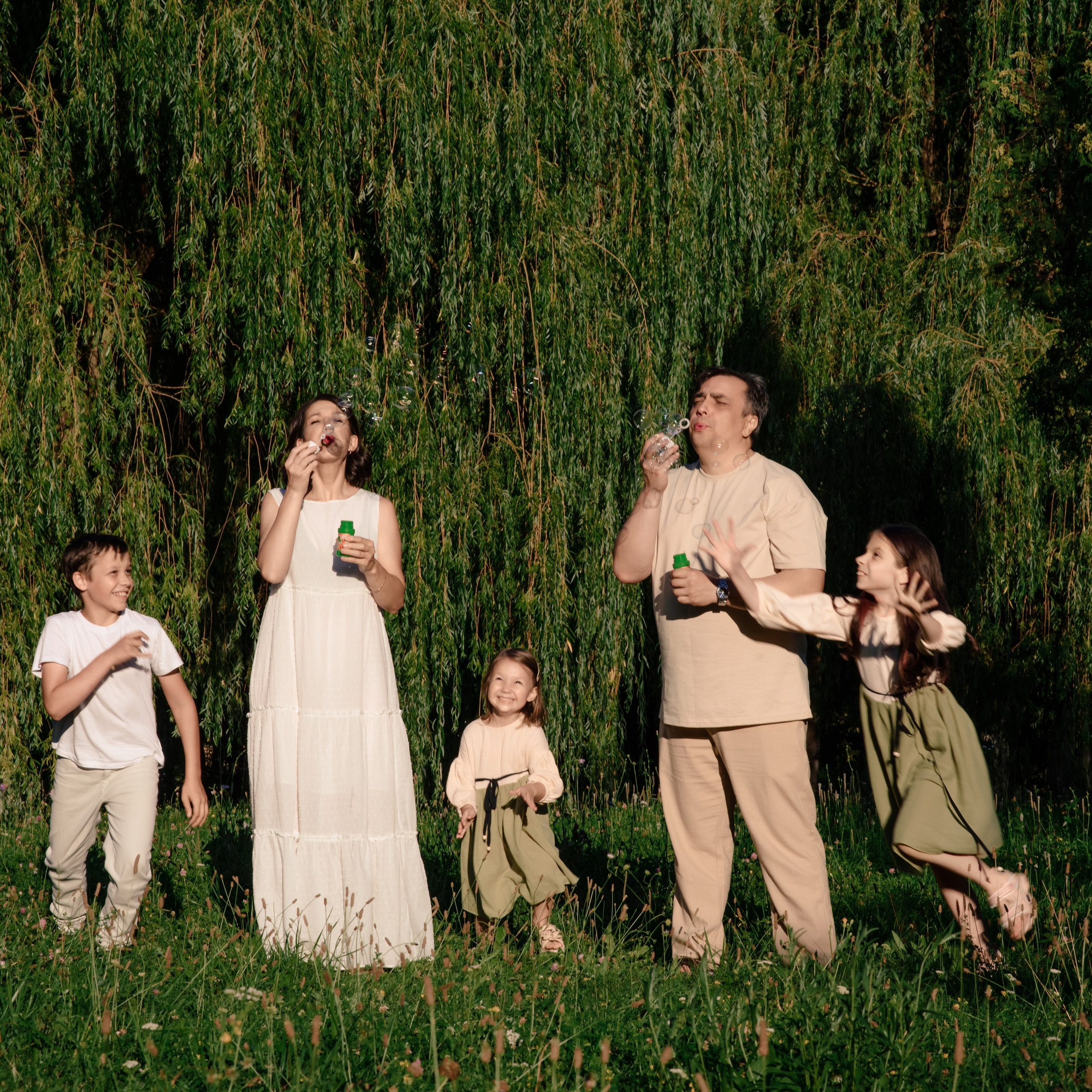 Евгения, Алексей, Маша, Иван и Ксюша. Фотографы в Орле Шестопаловы Юлия и Юрий