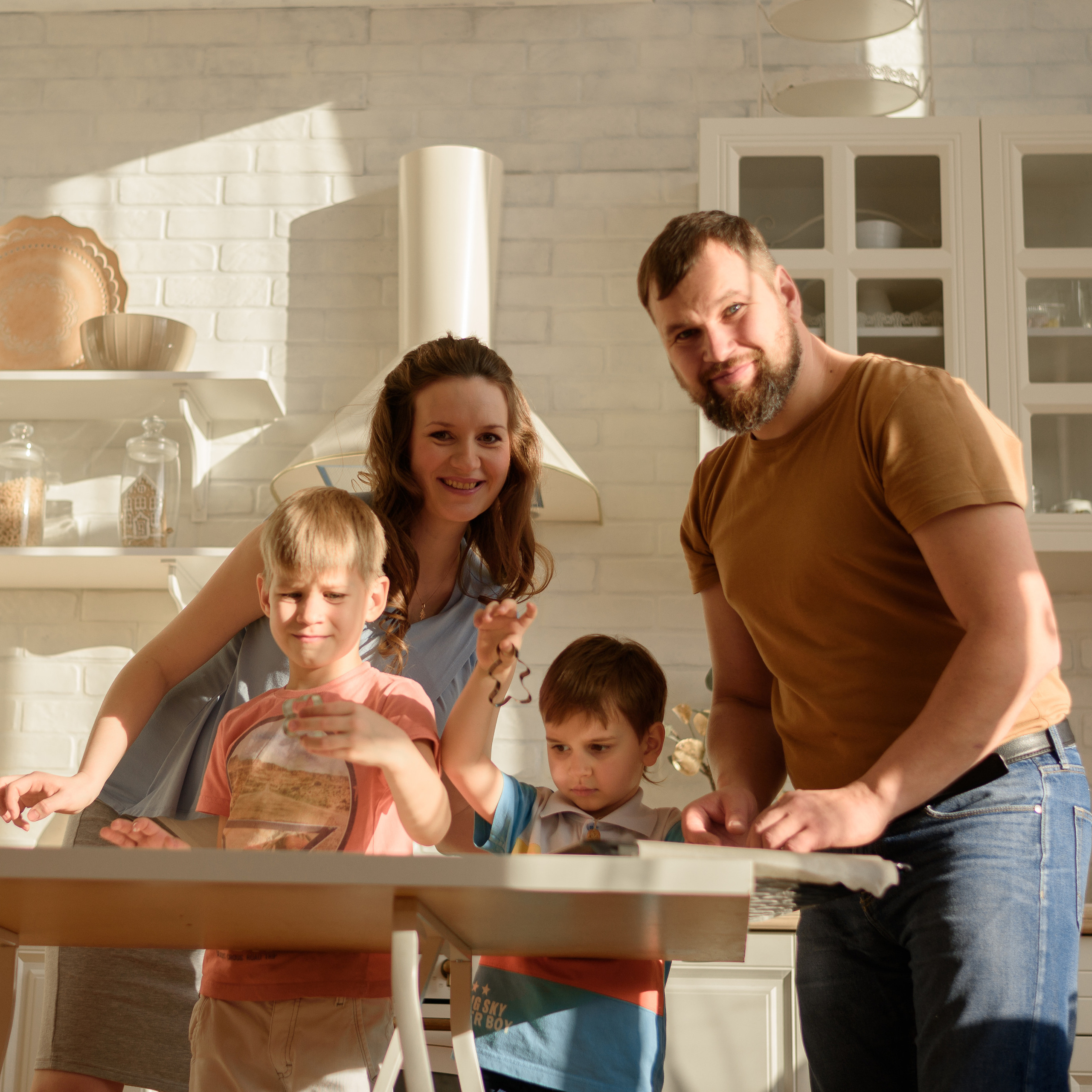 Оля, Николай, Святослав, Всеволод. Фотографы в Орле Шестопаловы Юлия и Юрий