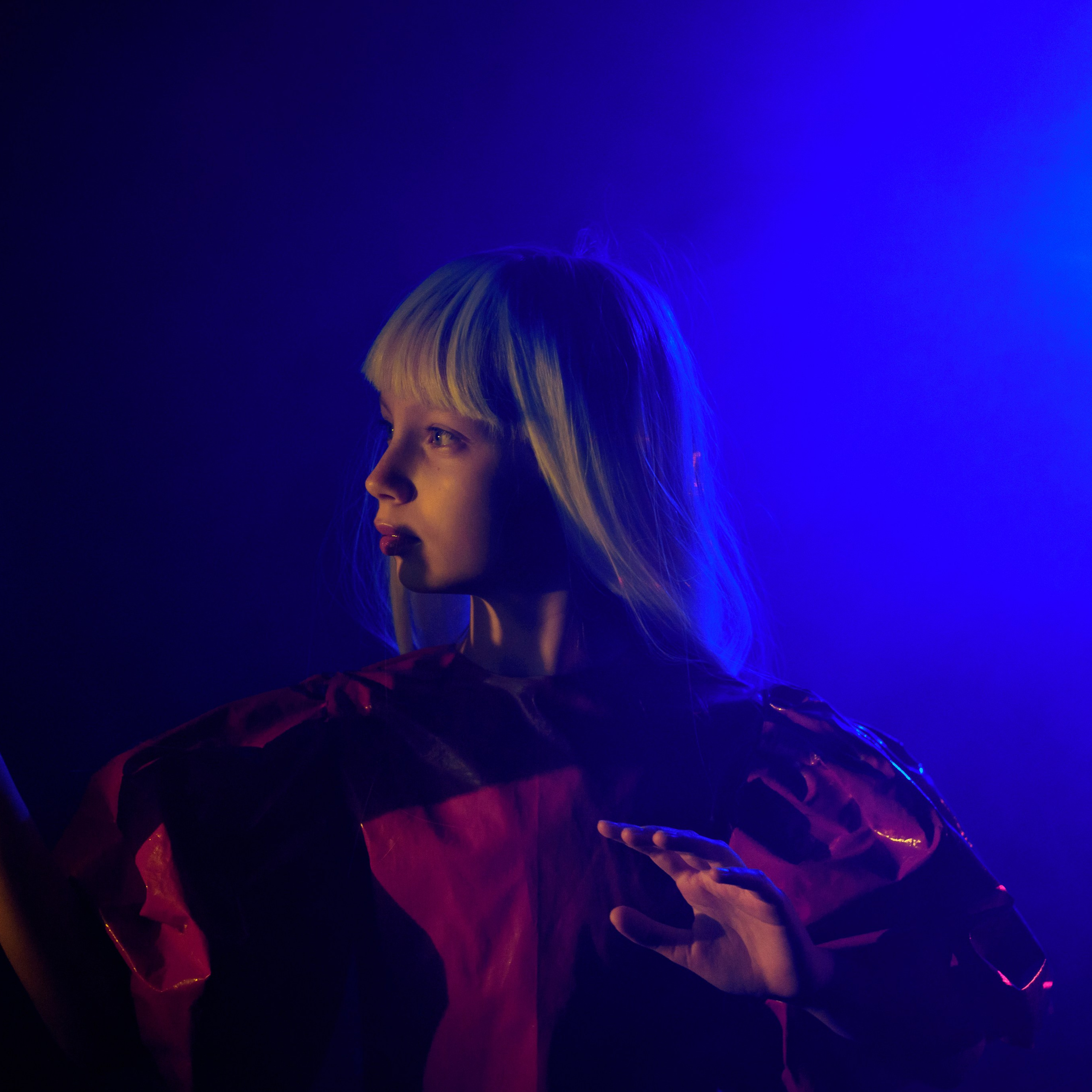 Иванна съемка с лазером. Фотографы в Орле Шестопаловы Юлия и Юрий