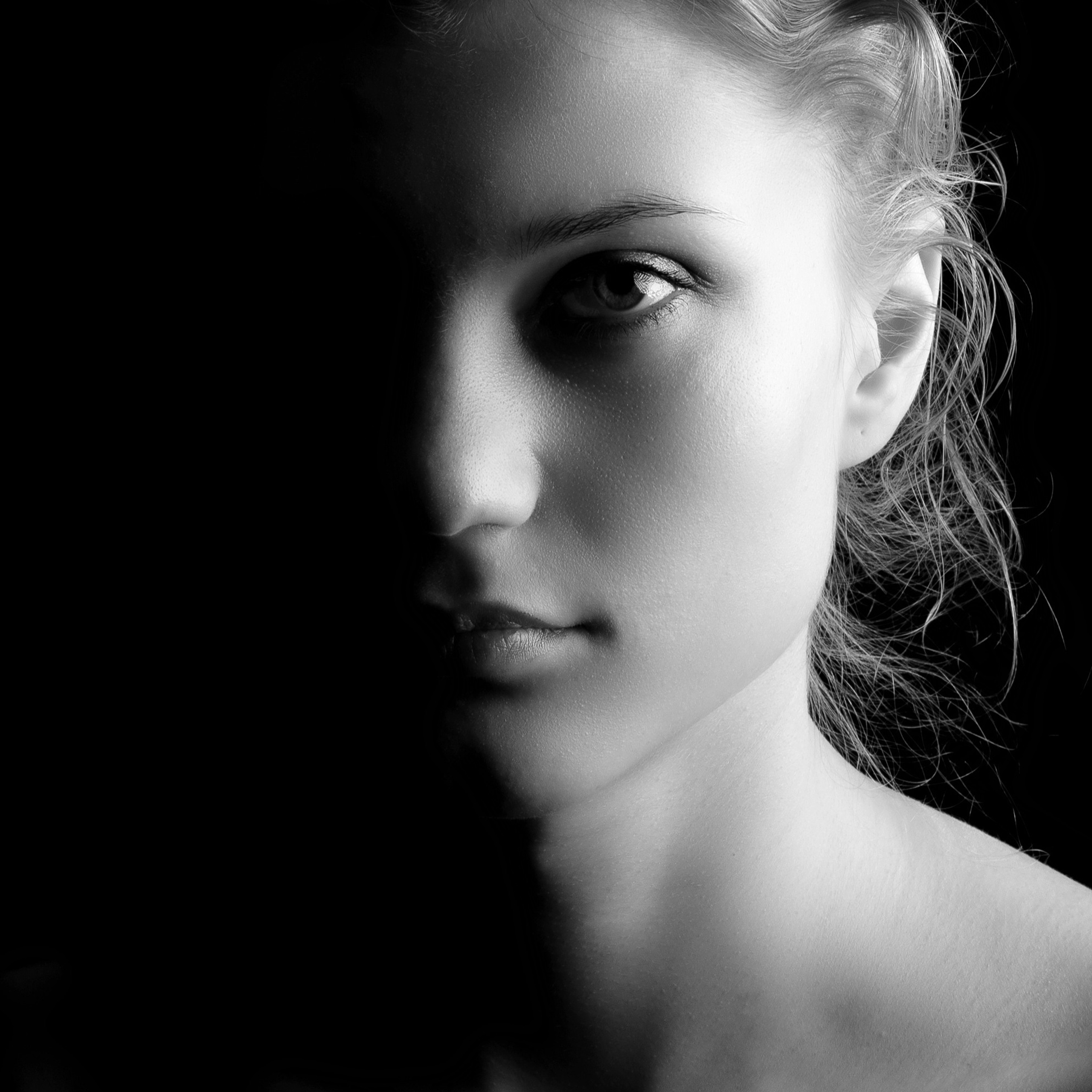 Черно-белые фотографии. Фотографы в Орле Шестопаловы Юлия и Юрий