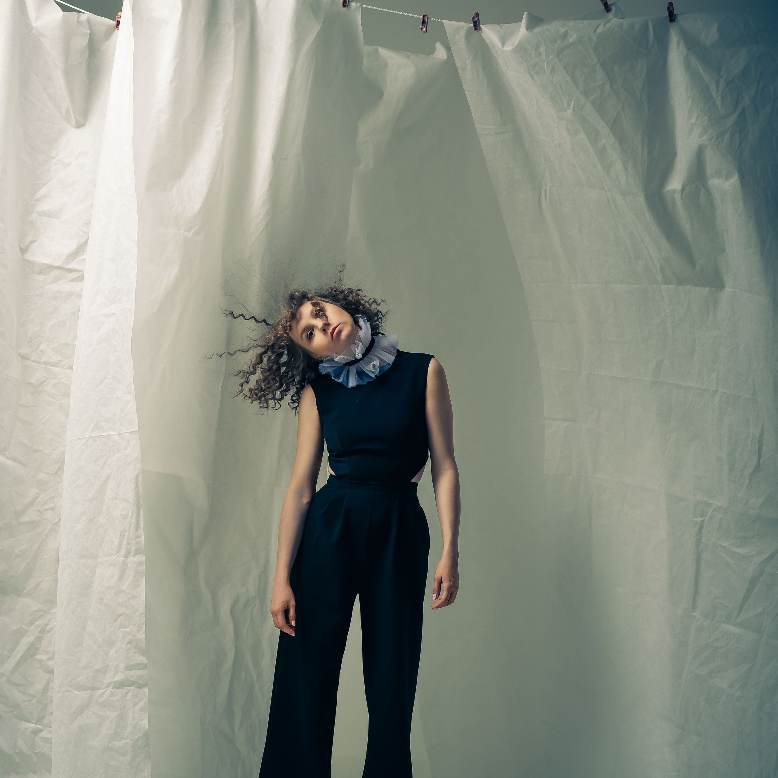 Ирина фотосессия с простынями. Фотографы в Орле Шестопаловы Юлия и Юрий