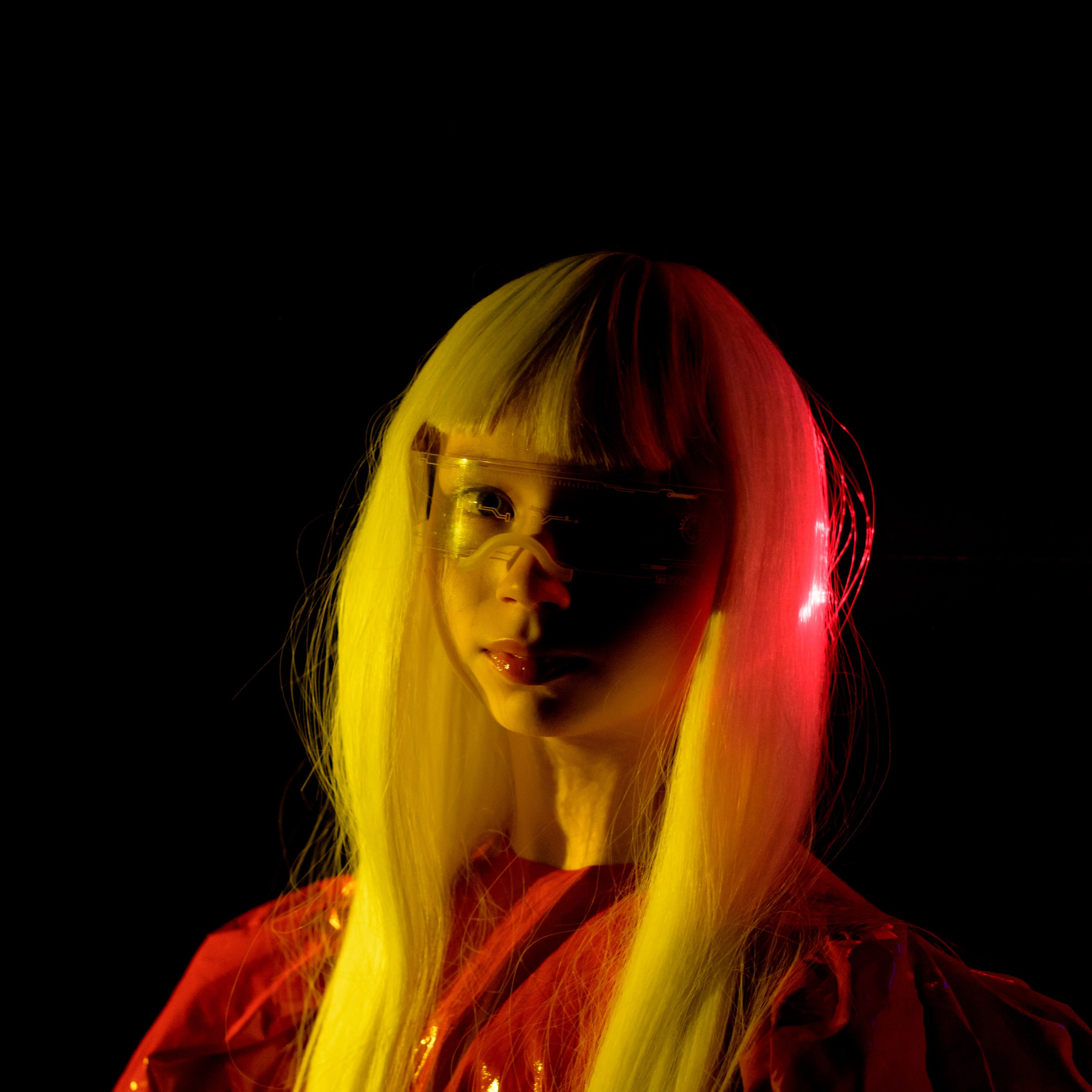 Иванна съемка с лазером. Фотографы в Орле Шестопаловы Юлия и Юрий