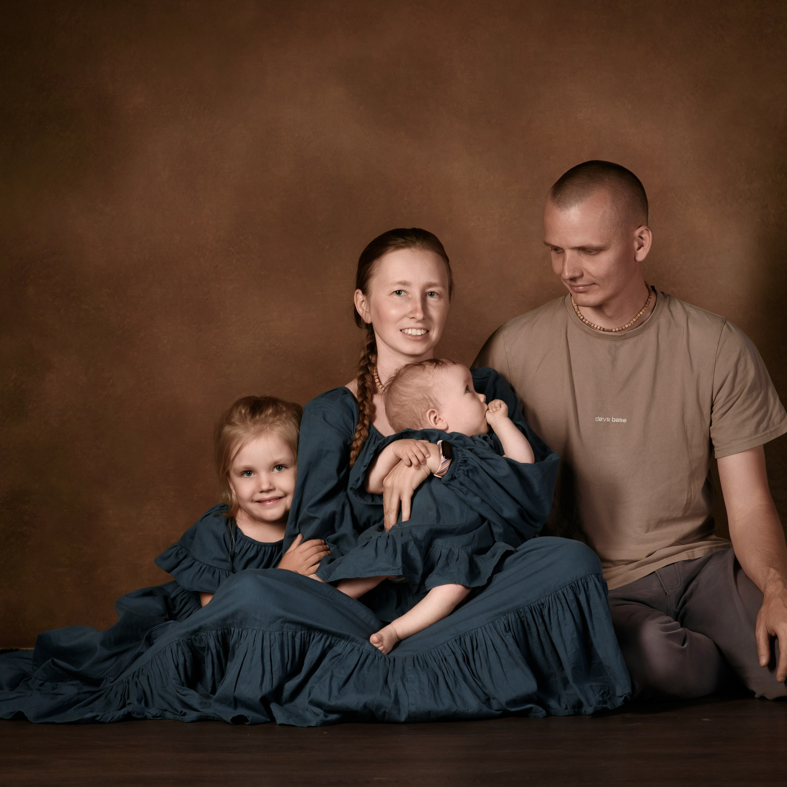 Катя, Алексей, Дана и Василиса. Фотографы в Орле Шестопаловы Юлия и Юрий