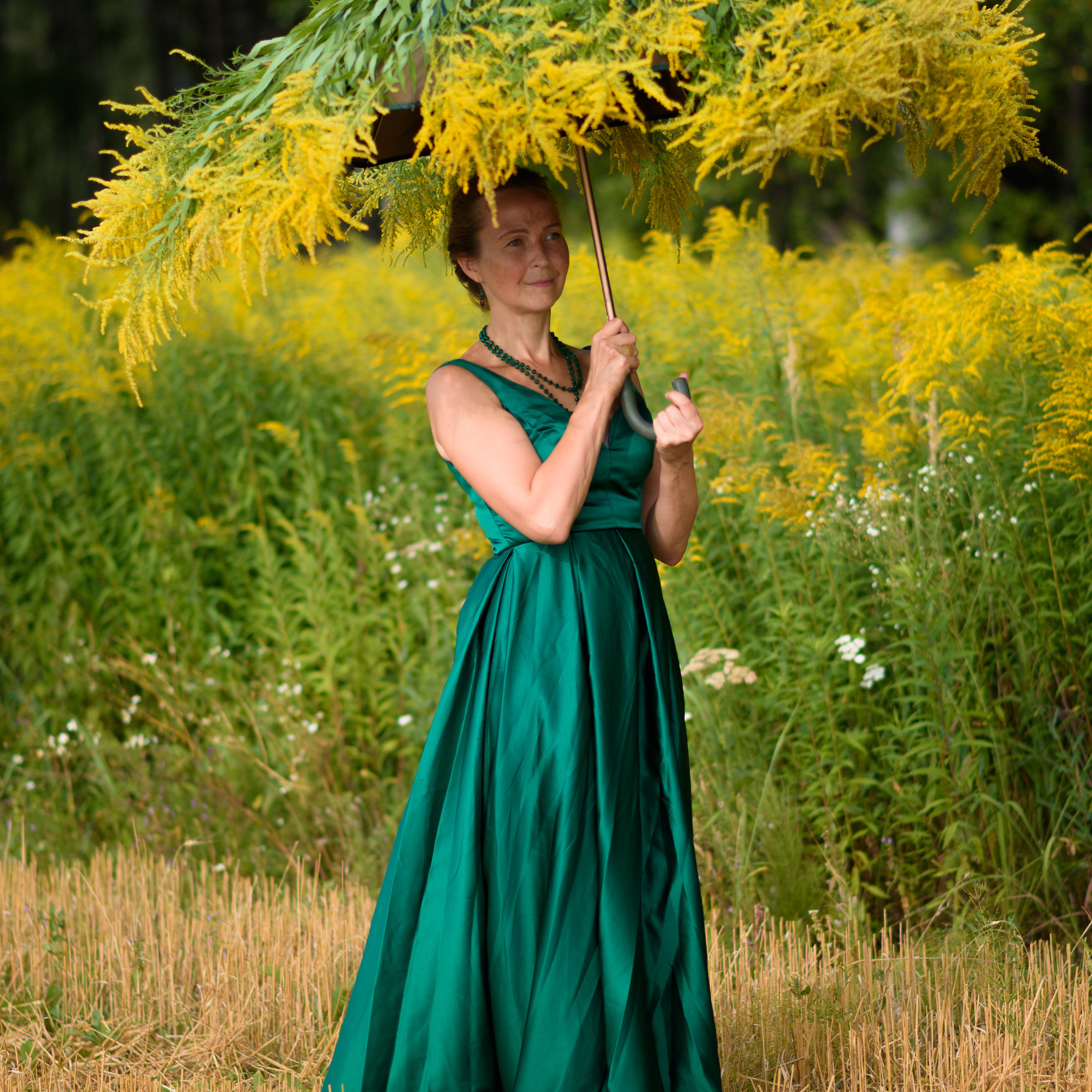 Евгения фотосессия на природе. Фотографы в Орле Шестопаловы Юлия и Юрий