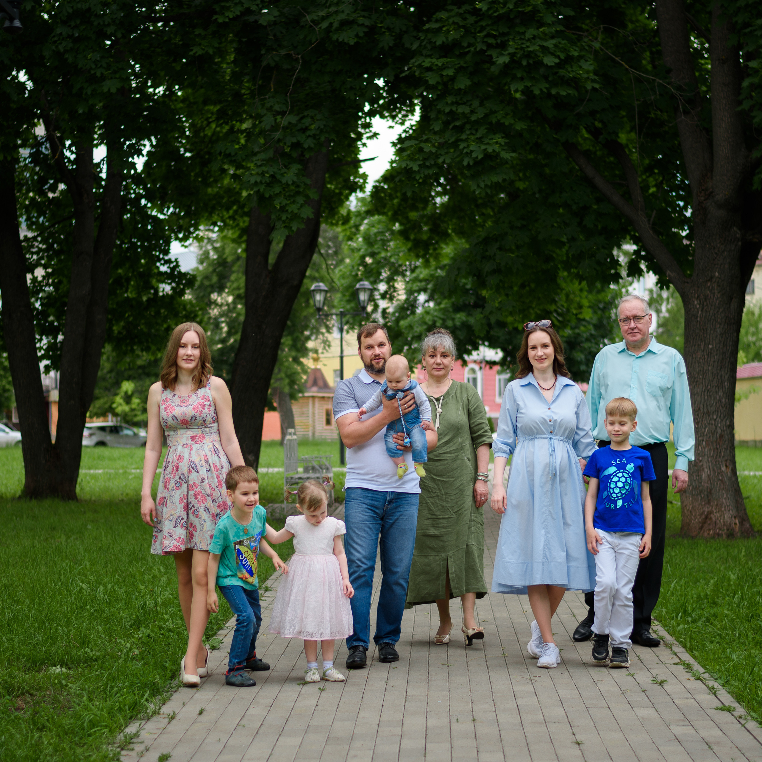 БОЛЬШАЯ семья Поплавных). Фотографы в Орле Шестопаловы Юлия и Юрий