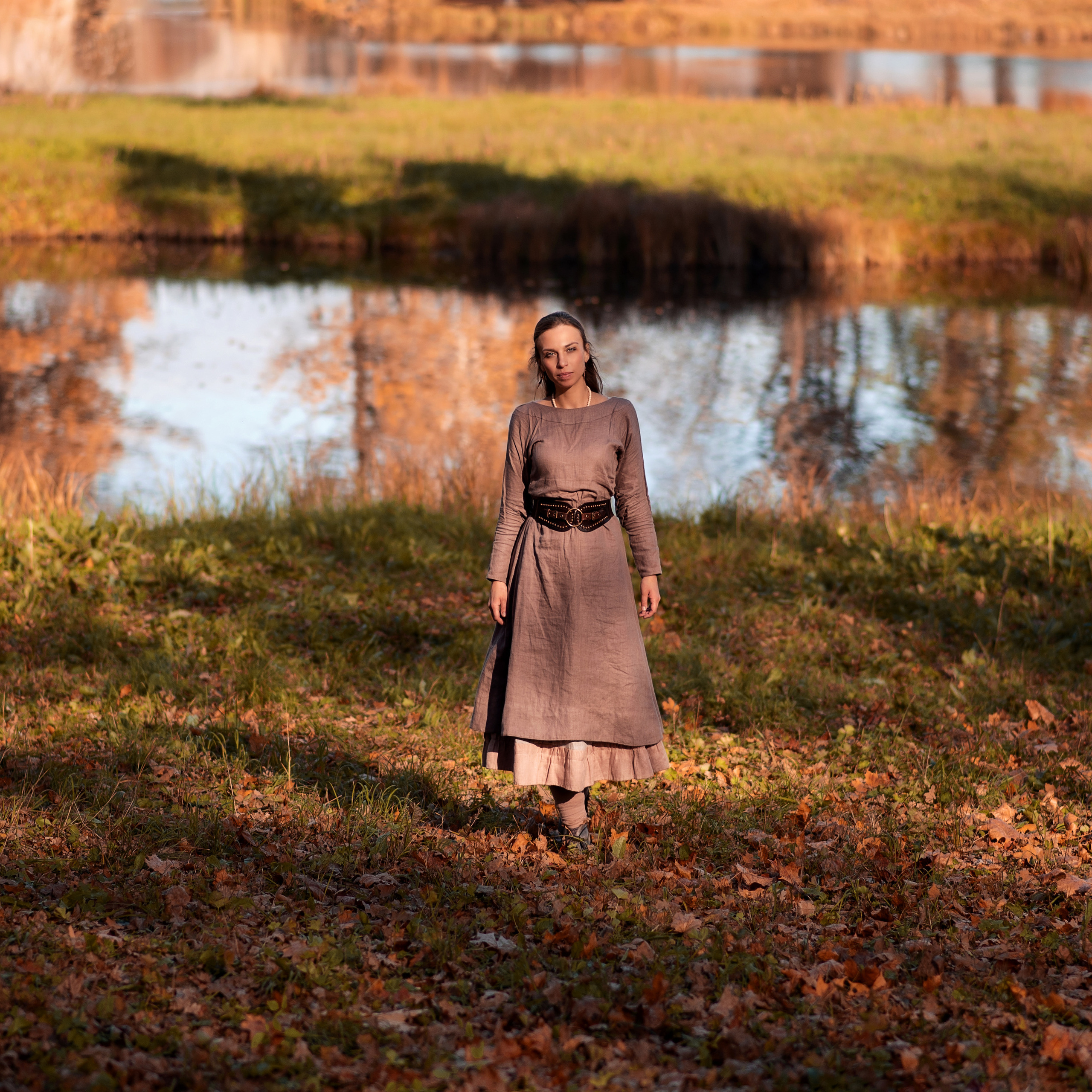 Ира фотосессия с огнем на Гатчине. Фотографы в Орле Шестопаловы Юлия и Юрий
