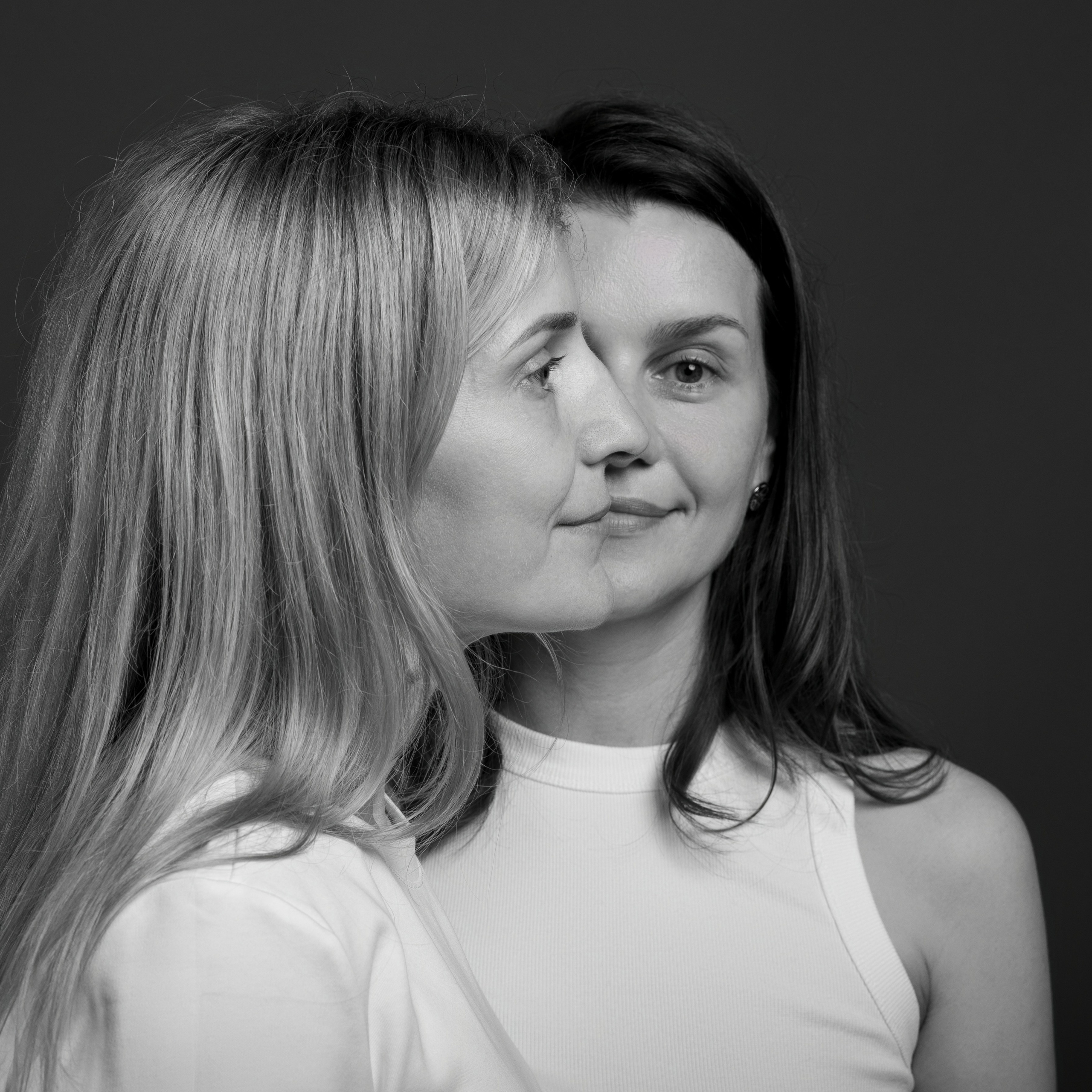 Семейная фотосессия для Ирины в студии. Профессиональный портретный фотограф в Орле Шестопалова Юлия