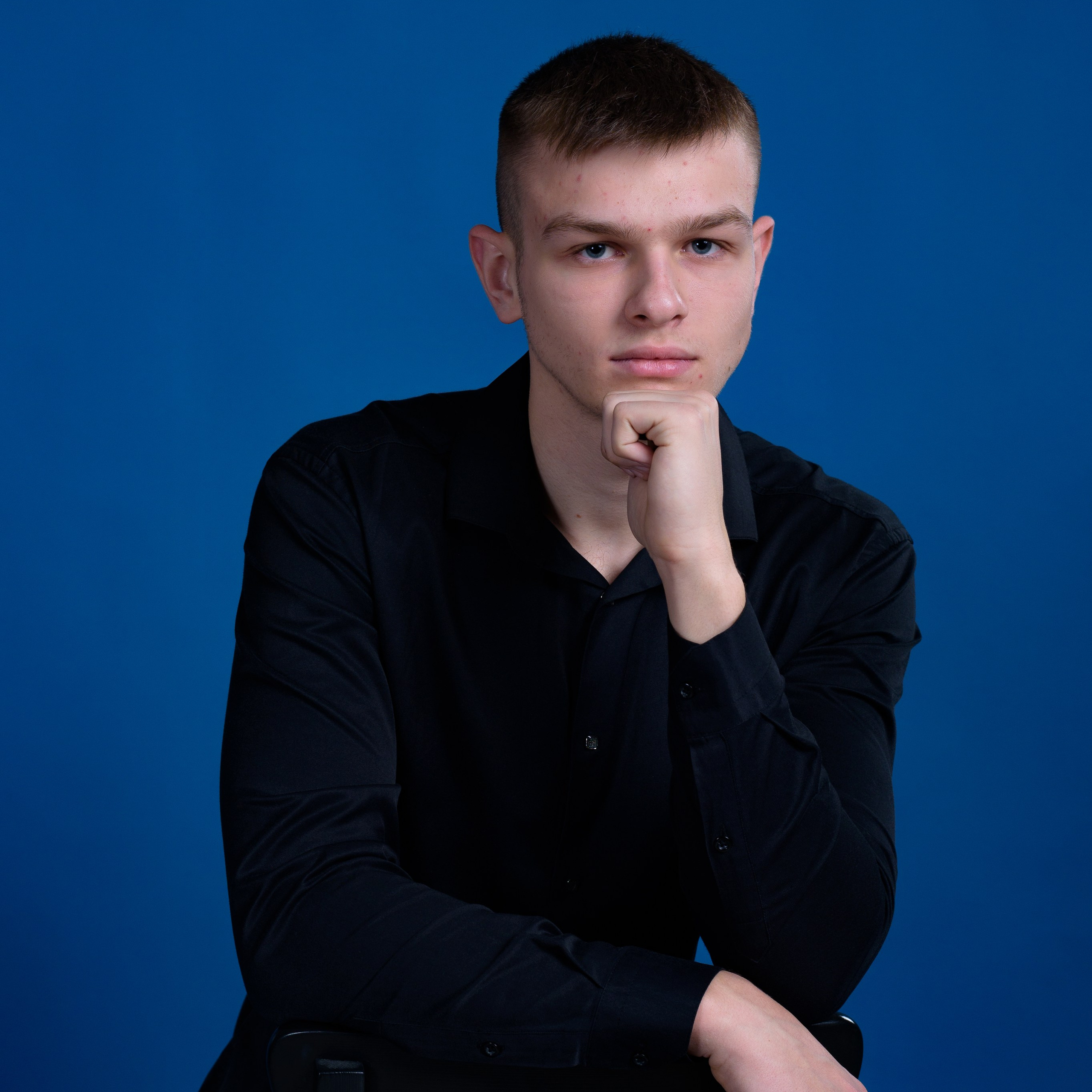 Позы для парней. Профессиональный портретный фотограф в Орле Шестопалова Юлия