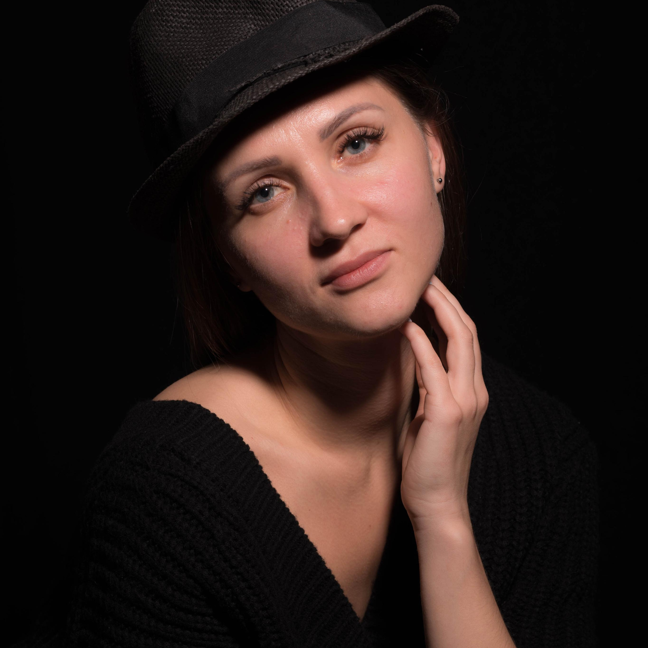 Татьяна черный фон. Фотографы в Орле Шестопаловы Юлия и Юрий