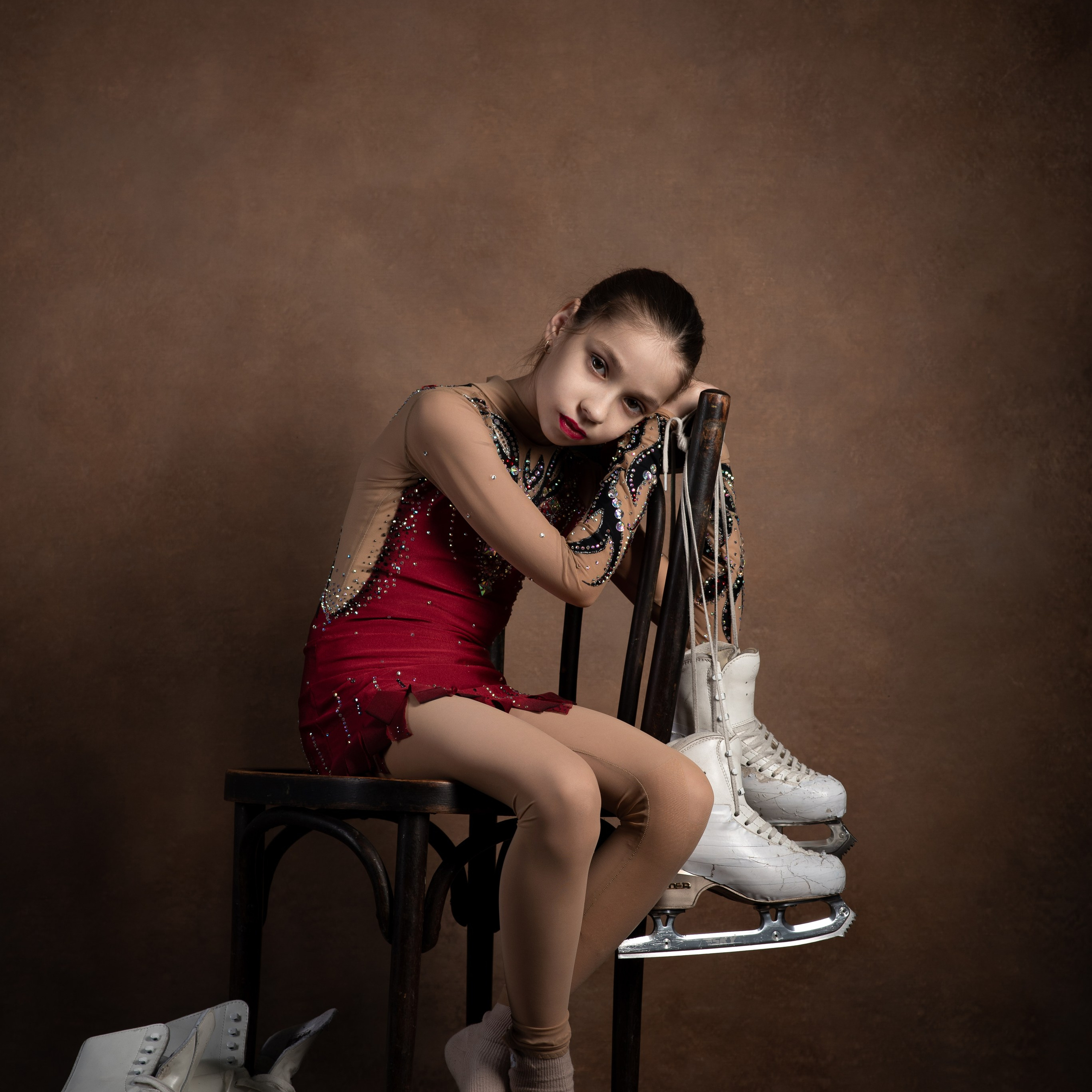 Фотосессия с коньками в студии