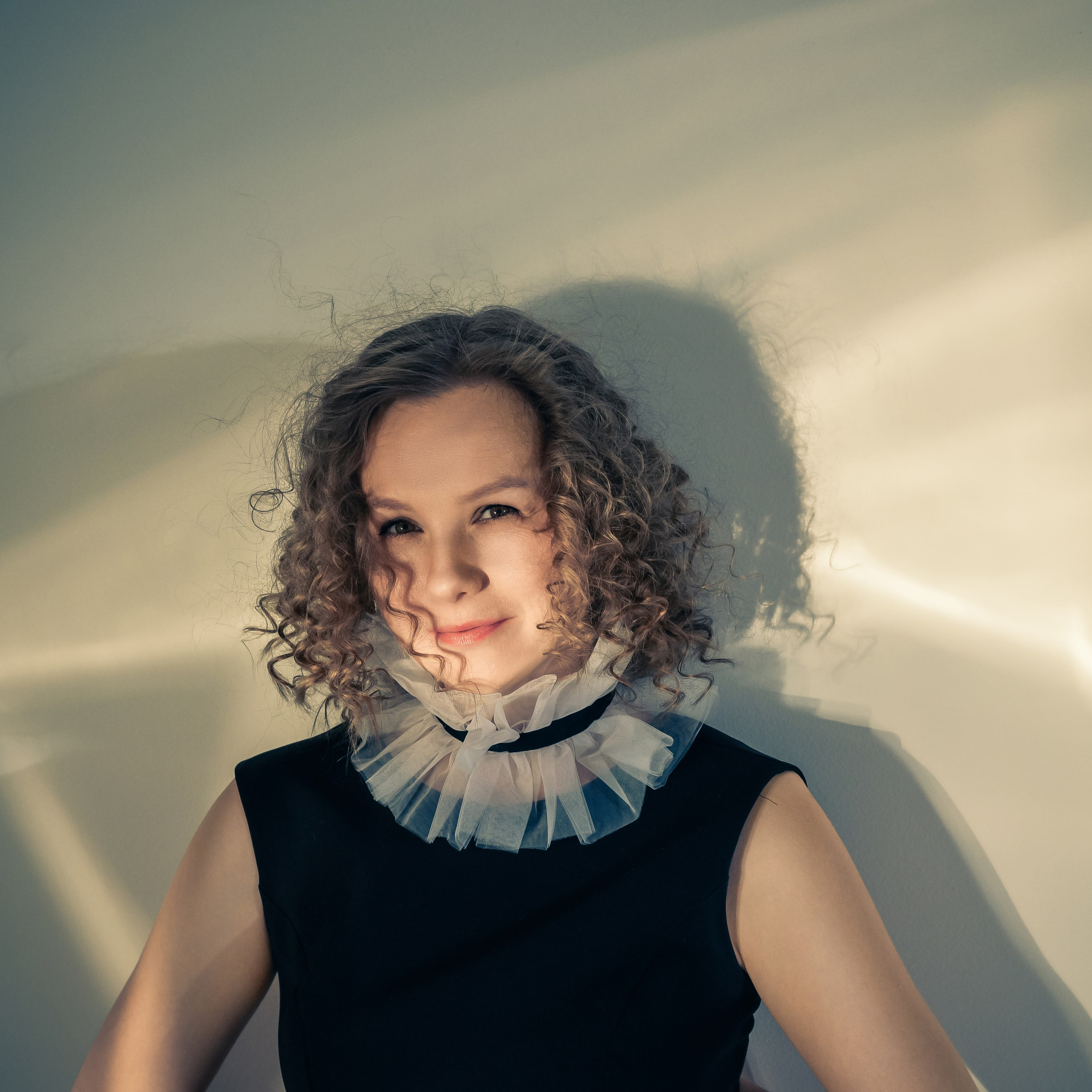 Ирина фотосессия с простынями. Фотографы в Орле Шестопаловы Юлия и Юрий