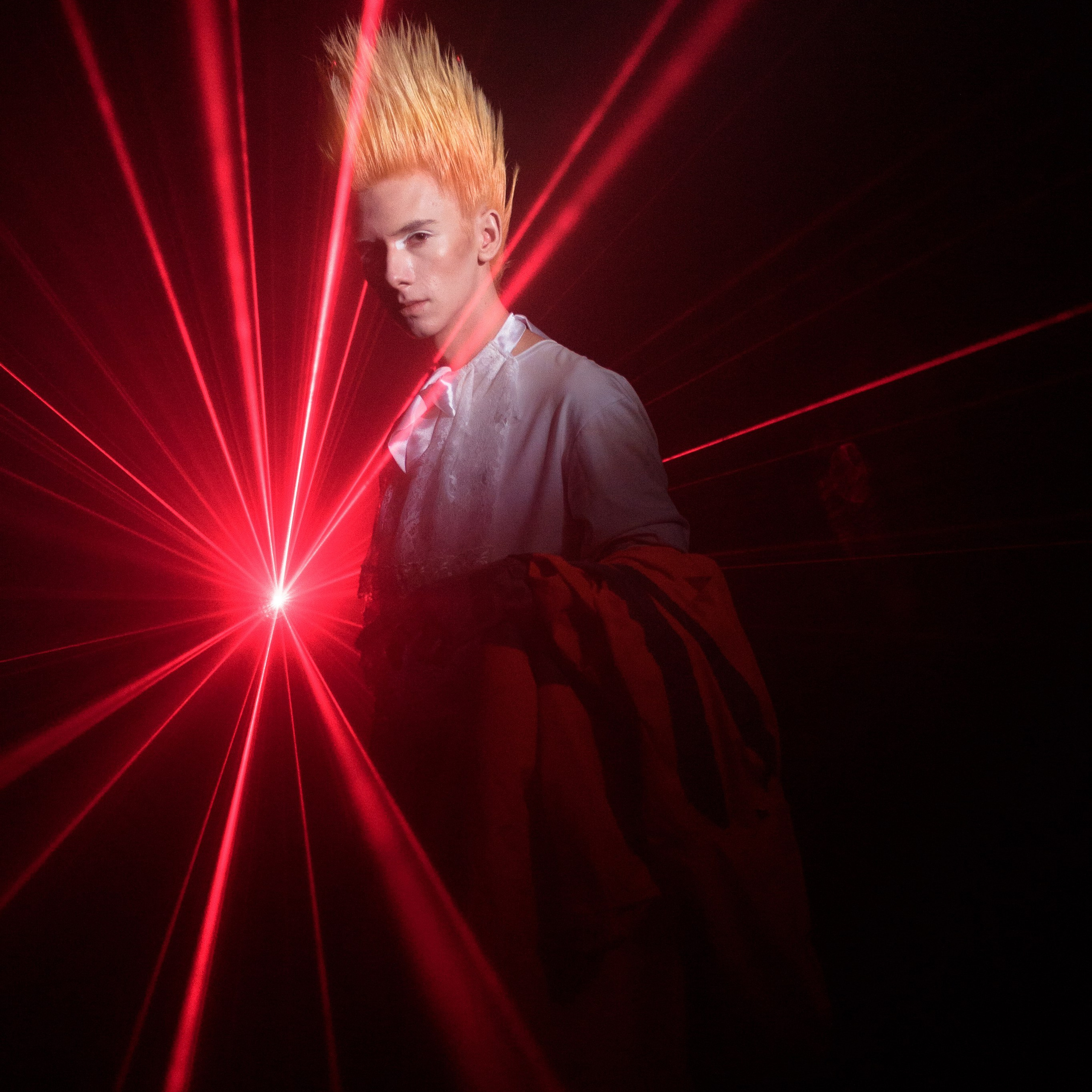 Лазер примеры. Фотографы в Орле Шестопаловы Юлия и Юрий