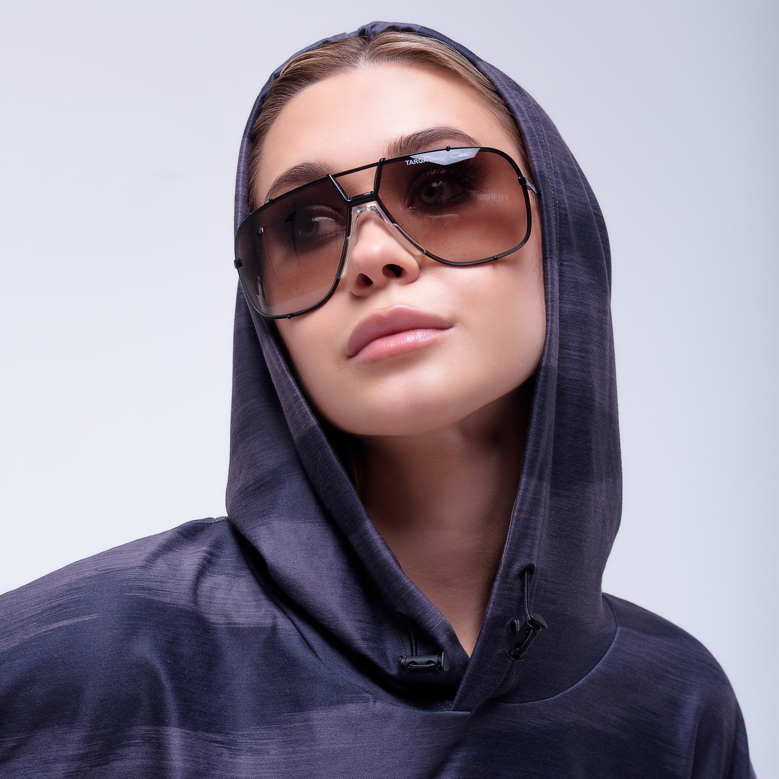 Кампейн для оптики «Глазастик» бренда очков CAZAL. Фотографы в Орле Шестопаловы Юлия и Юрий