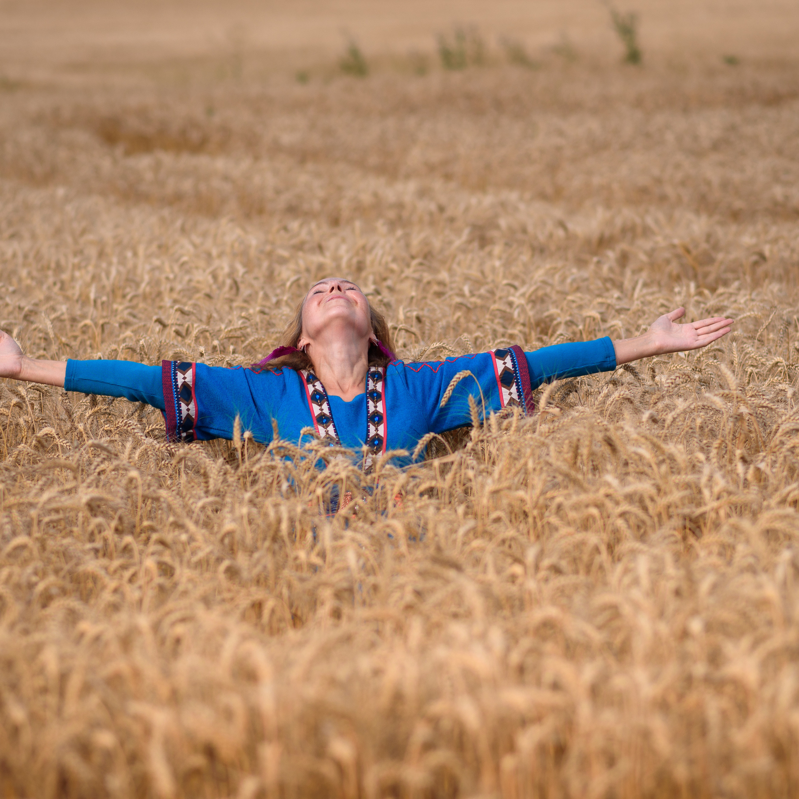 Евгения фотосессия на природе. Фотографы в Орле Шестопаловы Юлия и Юрий