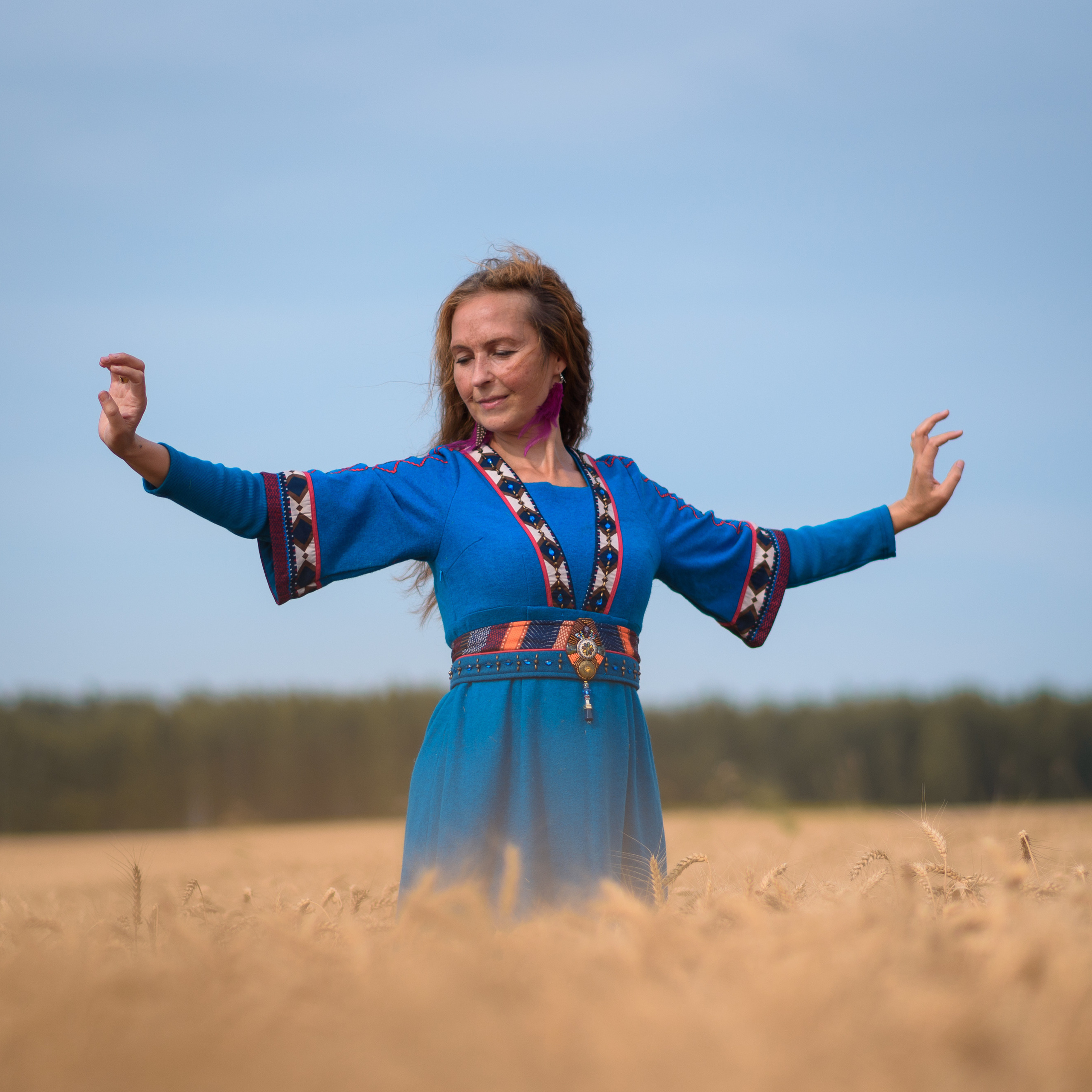 Евгения фотосессия на природе. Фотографы в Орле Шестопаловы Юлия и Юрий