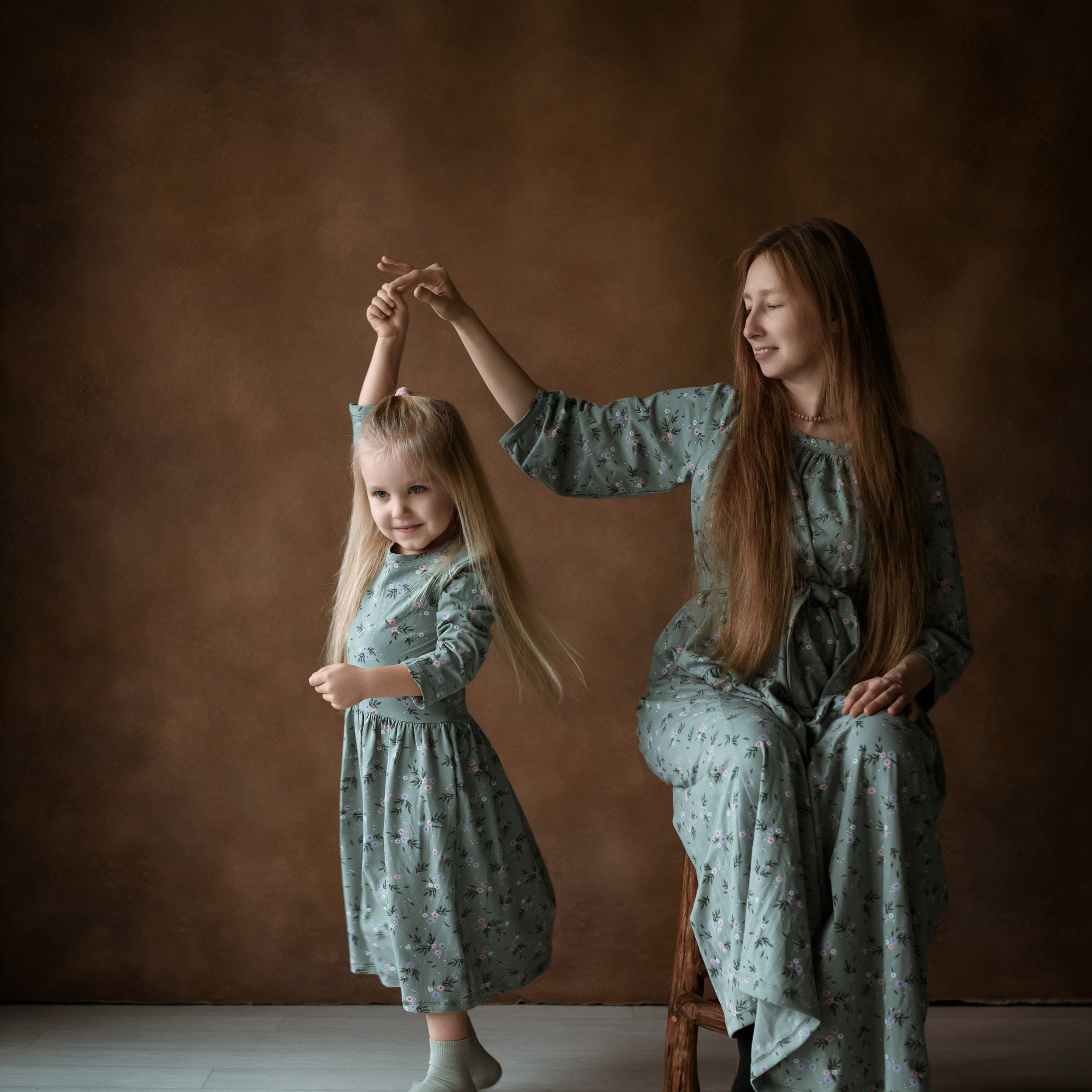 Катерина, Алексей, Василиса и Дана. Фотографы в Орле Шестопаловы Юлия и Юрий