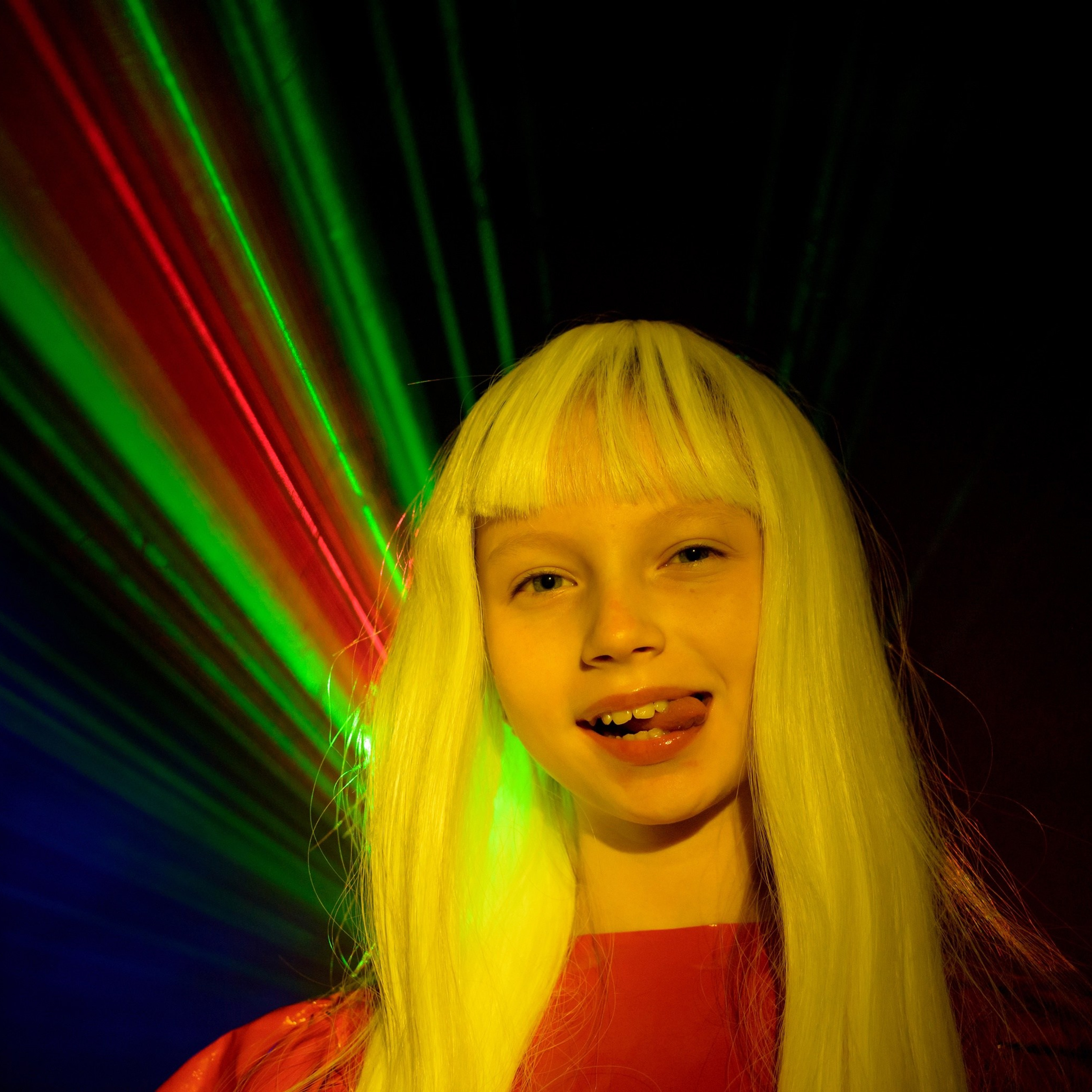 Иванна съемка с лазером. Фотографы в Орле Шестопаловы Юлия и Юрий