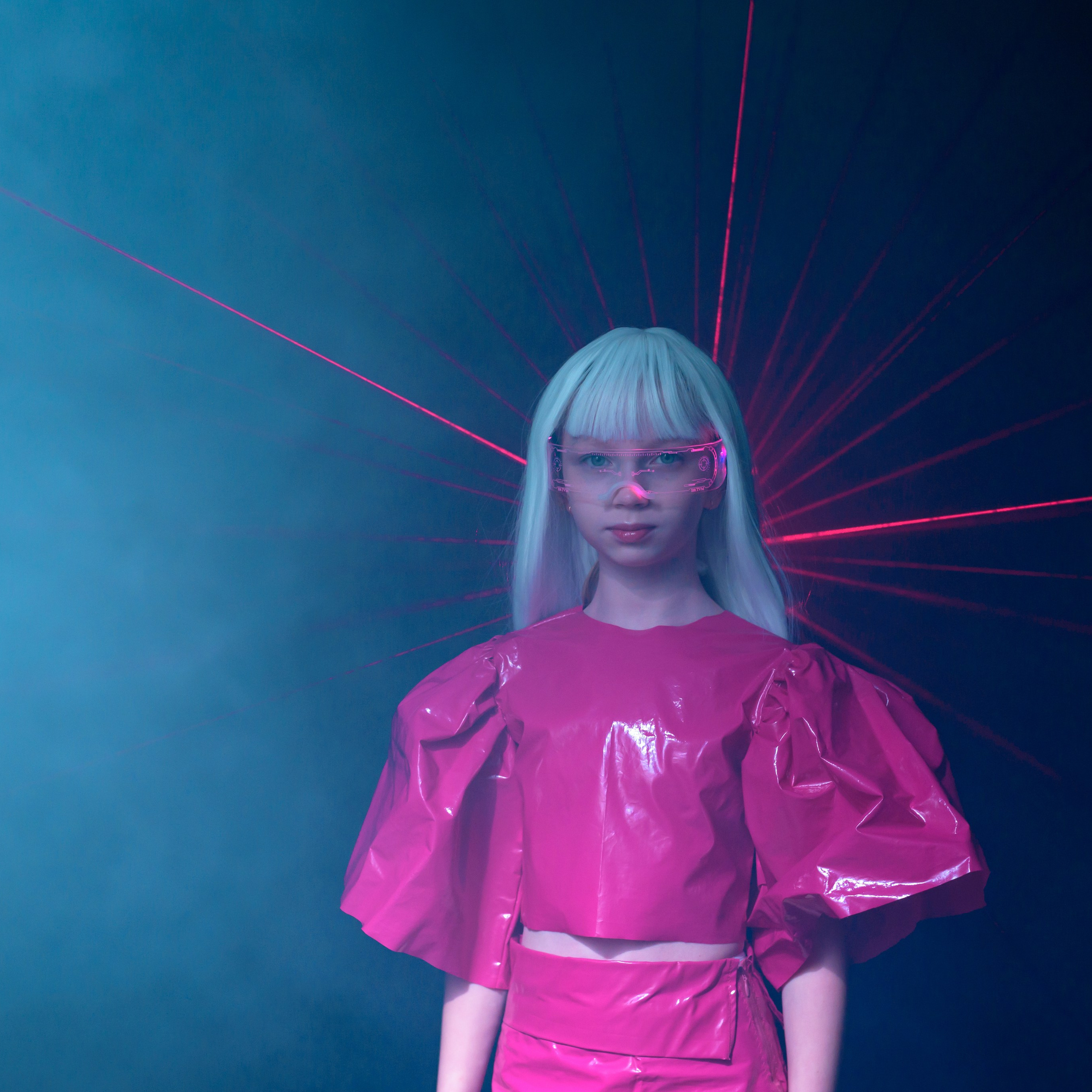 Иванна съемка с лазером. Фотографы в Орле Шестопаловы Юлия и Юрий