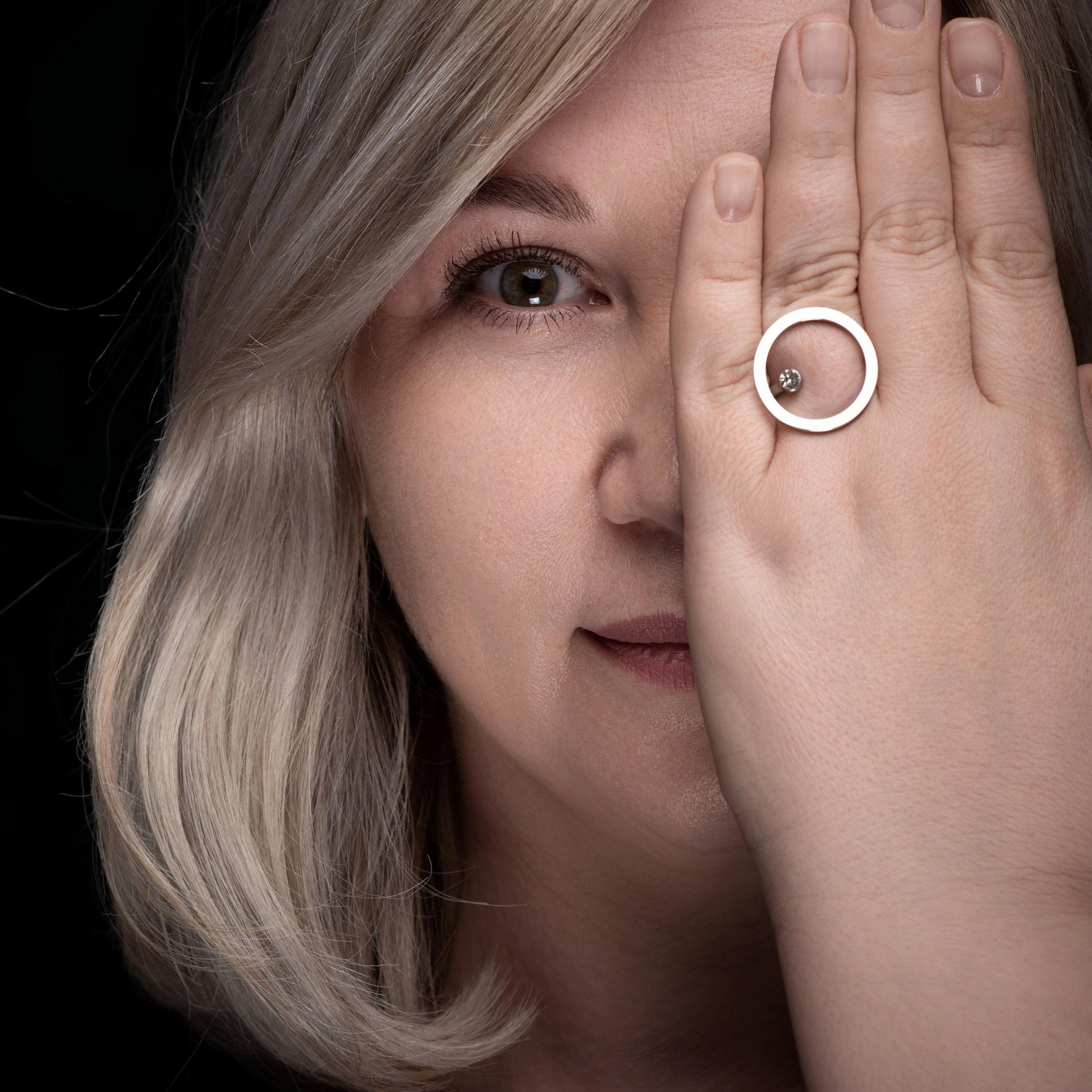 Женская фотосессия в студии