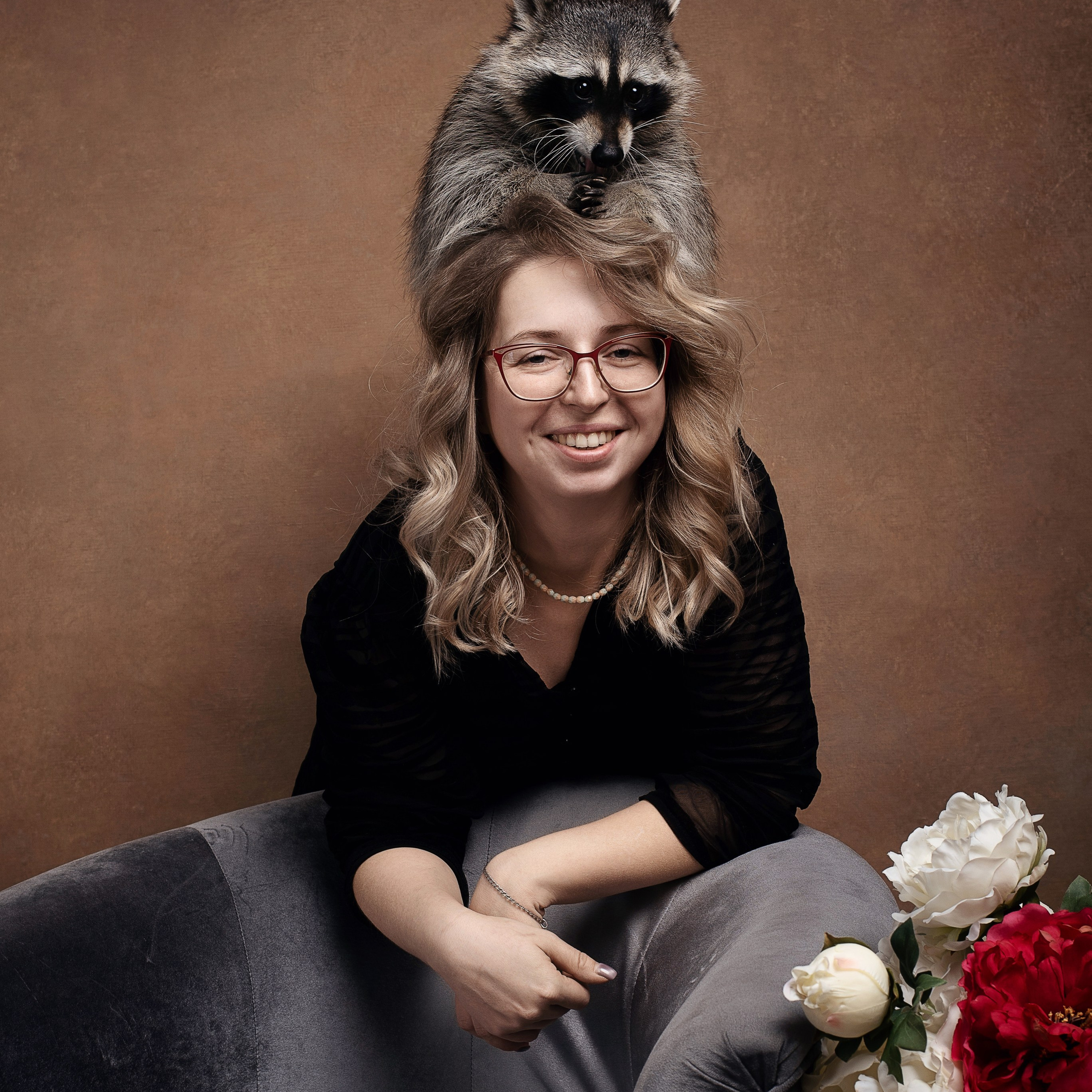 Фотосессия с енотом в студии