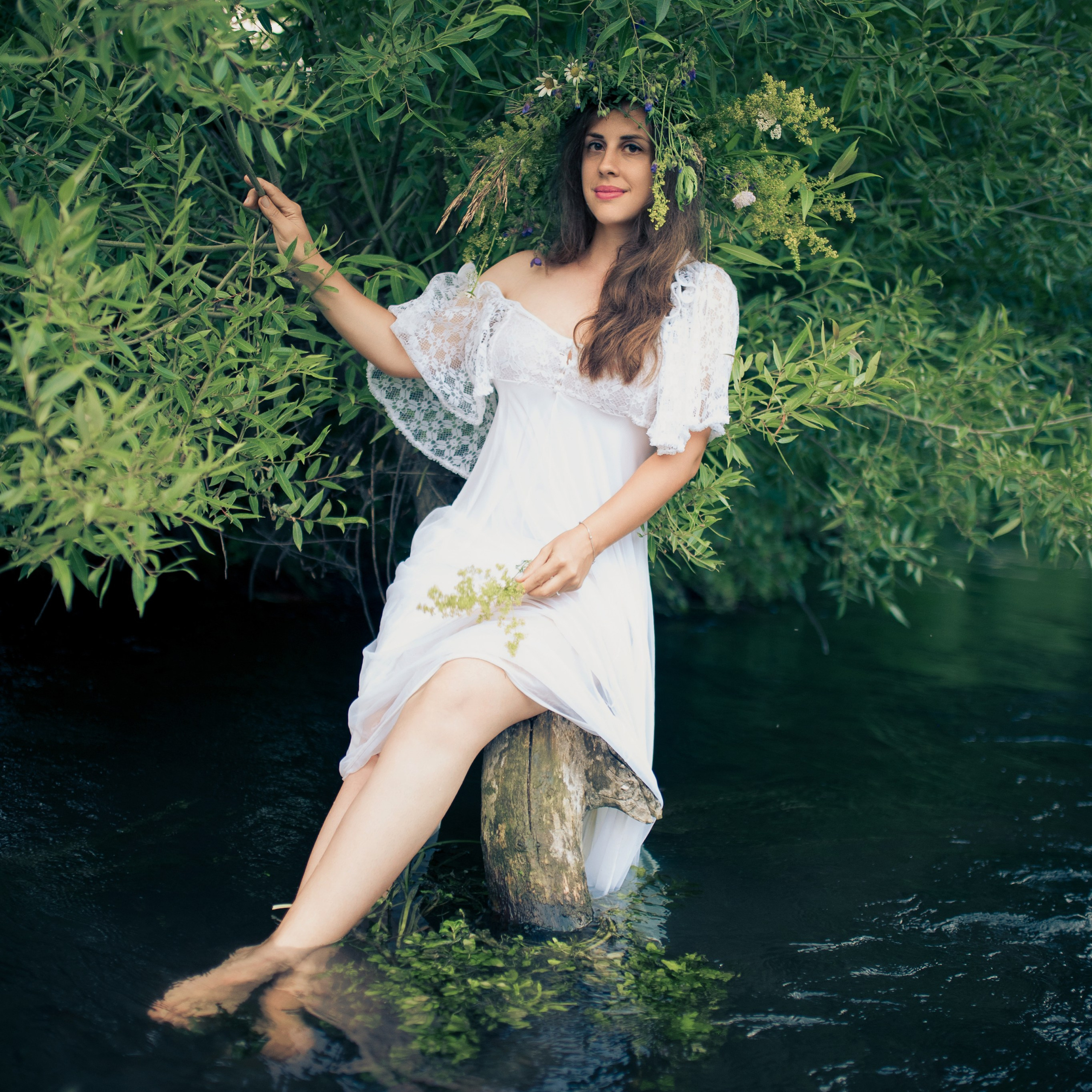 Светлана — фотосессия в стиле Купалы. Фотографы в Орле Шестопаловы Юлия и Юрий