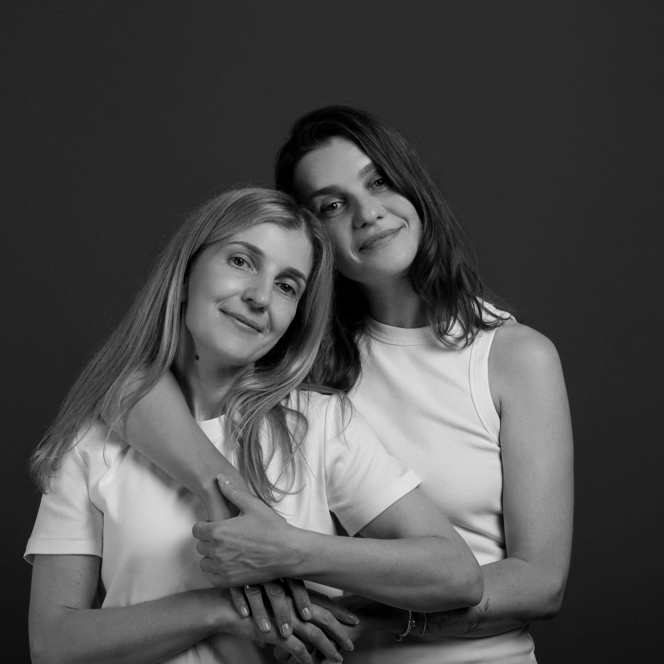 Семейная фотосессия для Ирины в студии. Профессиональный портретный фотограф в Орле Шестопалова Юлия