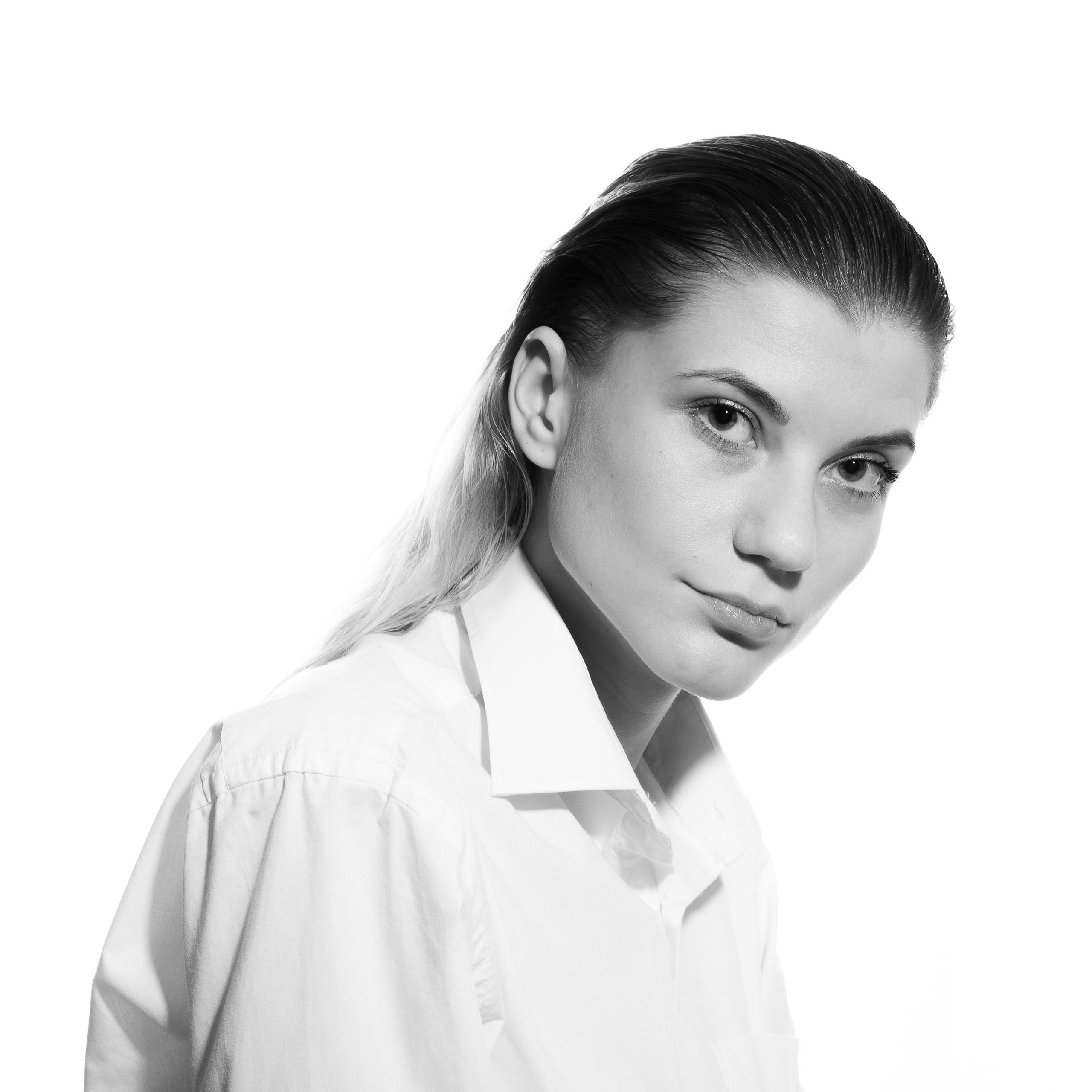 Белый фон. Фотографы в Орле Шестопаловы Юлия и Юрий