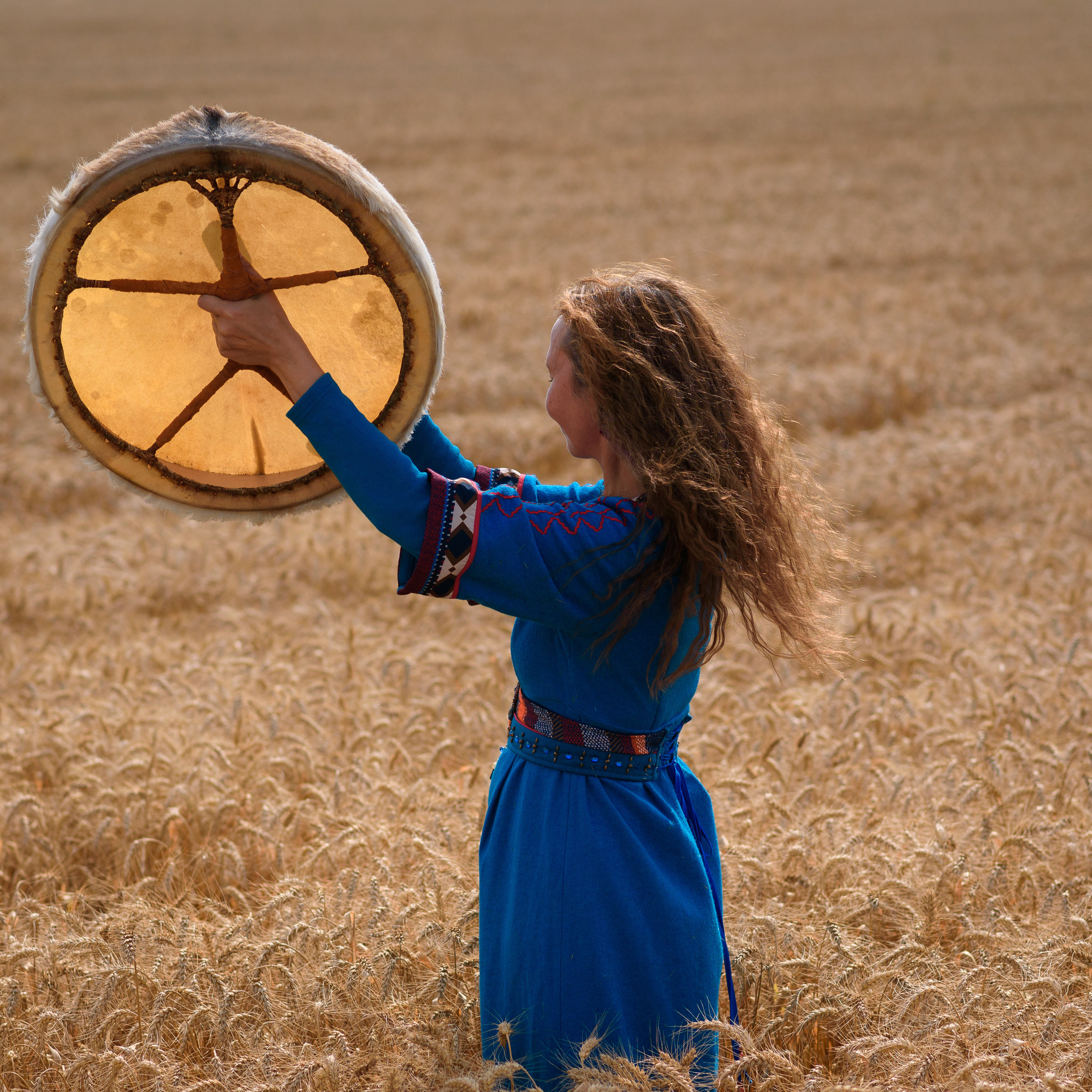 Евгения фотосессия на природе. Фотографы в Орле Шестопаловы Юлия и Юрий
