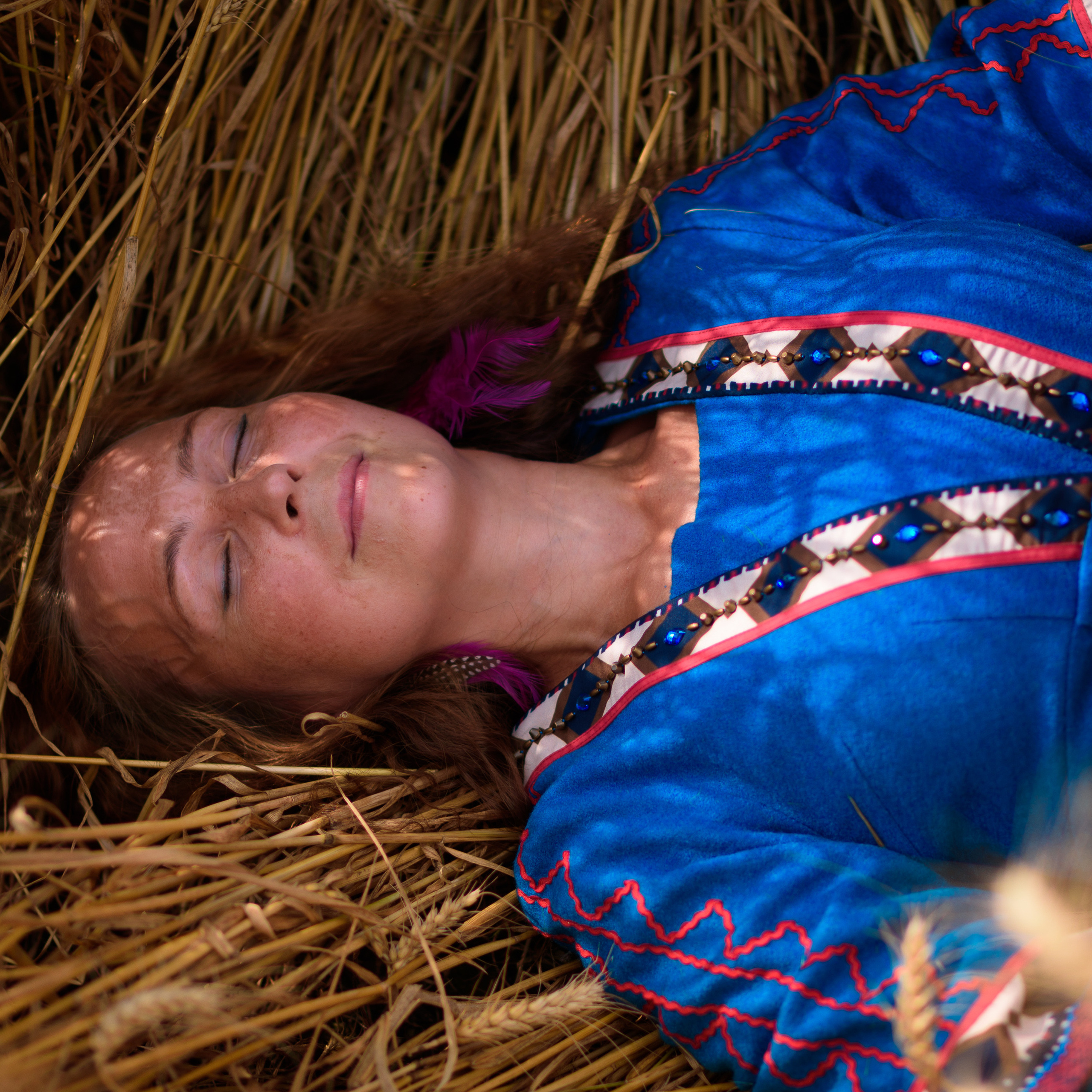 Евгения фотосессия на природе. Фотографы в Орле Шестопаловы Юлия и Юрий