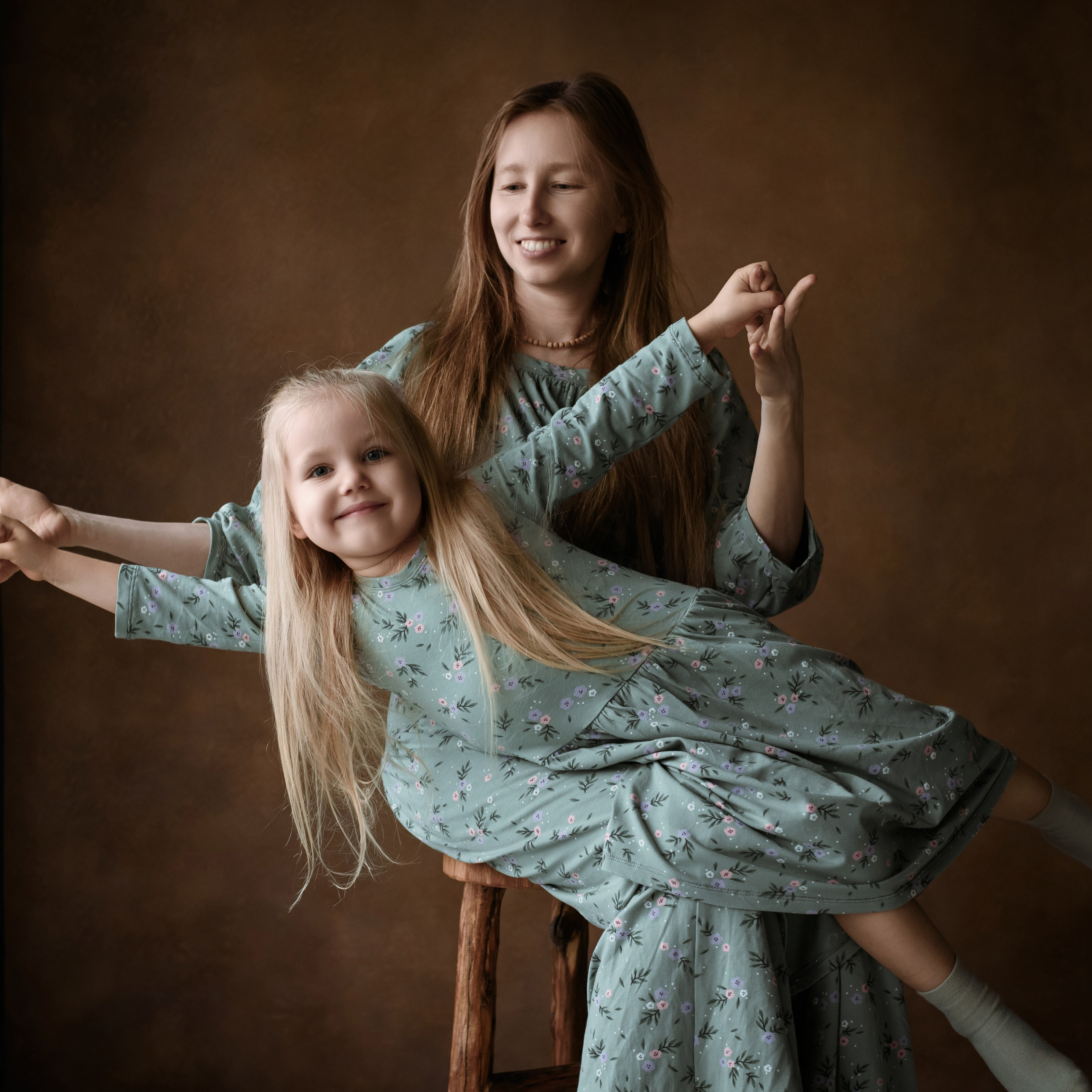 Катерина, Алексей, Василиса и Дана. Фотографы в Орле Шестопаловы Юлия и Юрий