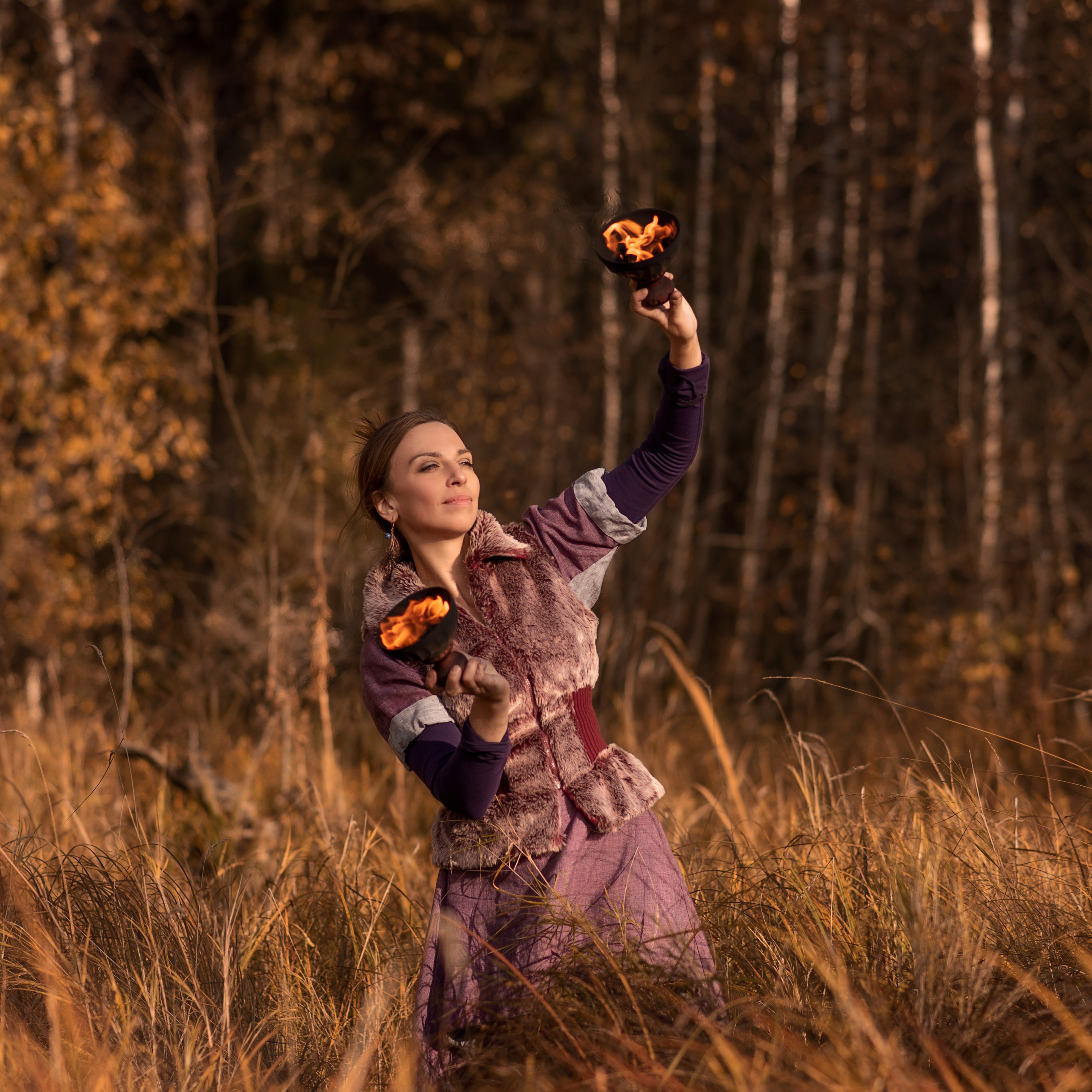 Ира фотосессия с огнем на Гатчине. Фотографы в Орле Шестопаловы Юлия и Юрий