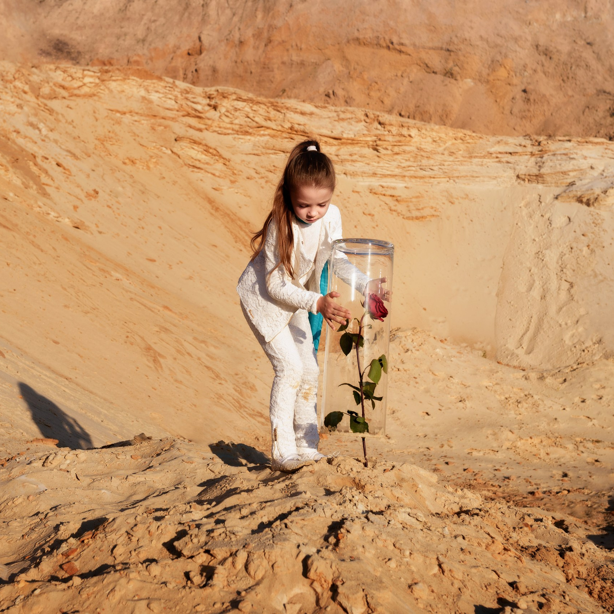 Выставка в библиотеке им. М. М. Пришвина, г. Орел, 2019. Фотографы в Орле Шестопаловы Юлия и Юрий