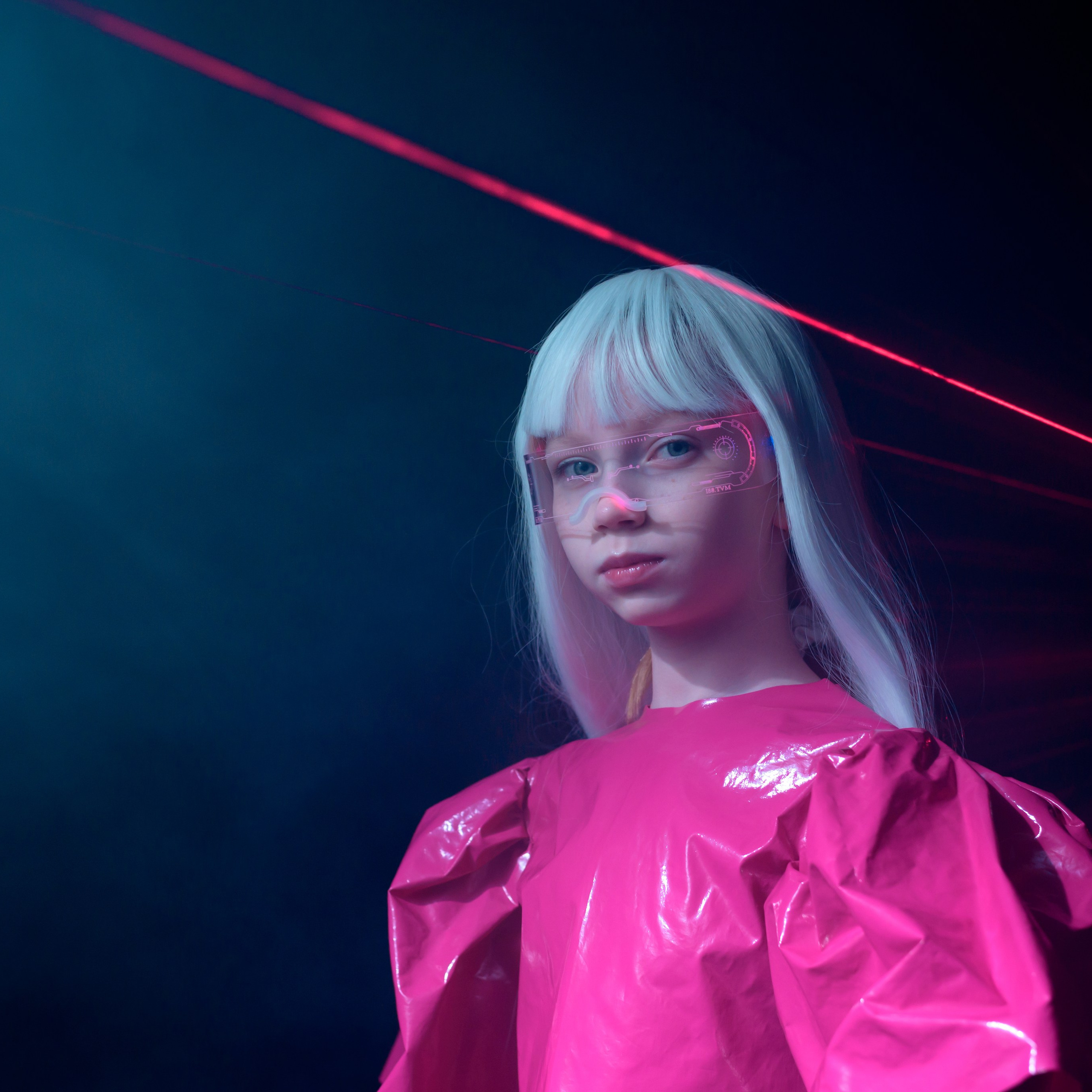 Иванна съемка с лазером. Фотографы в Орле Шестопаловы Юлия и Юрий