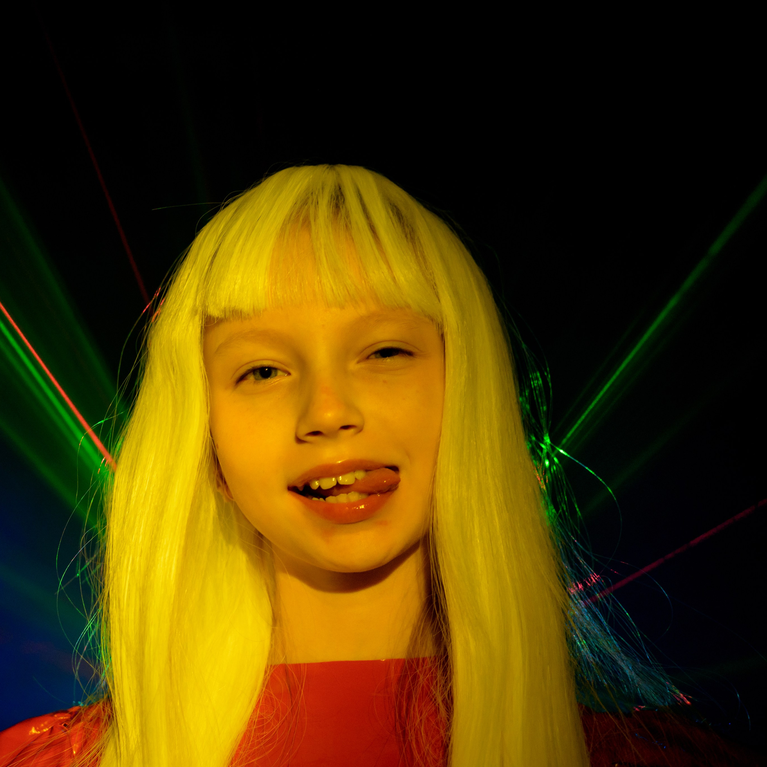 Иванна съемка с лазером. Фотографы в Орле Шестопаловы Юлия и Юрий