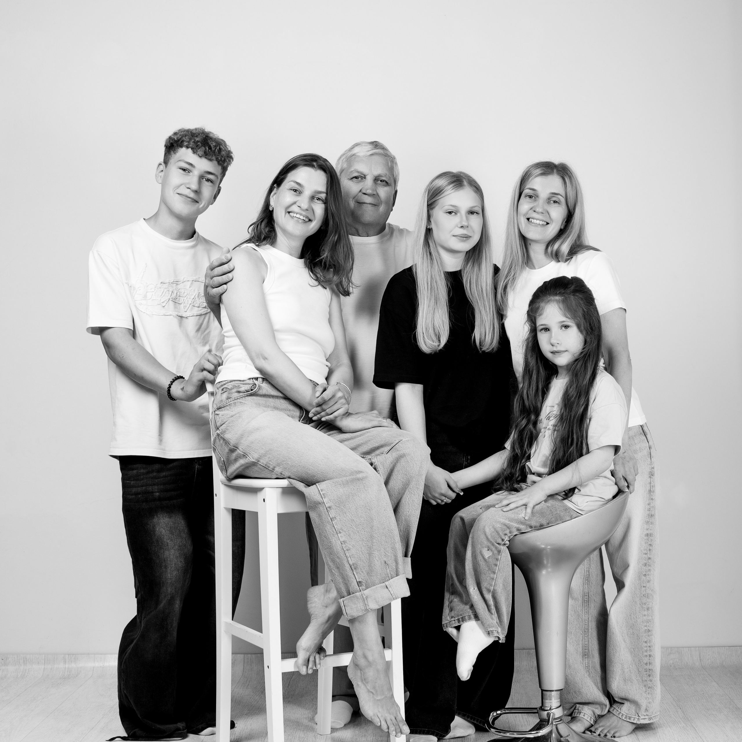 Семейная фотосессия для Ирины в студии. Профессиональный портретный фотограф в Орле Шестопалова Юлия
