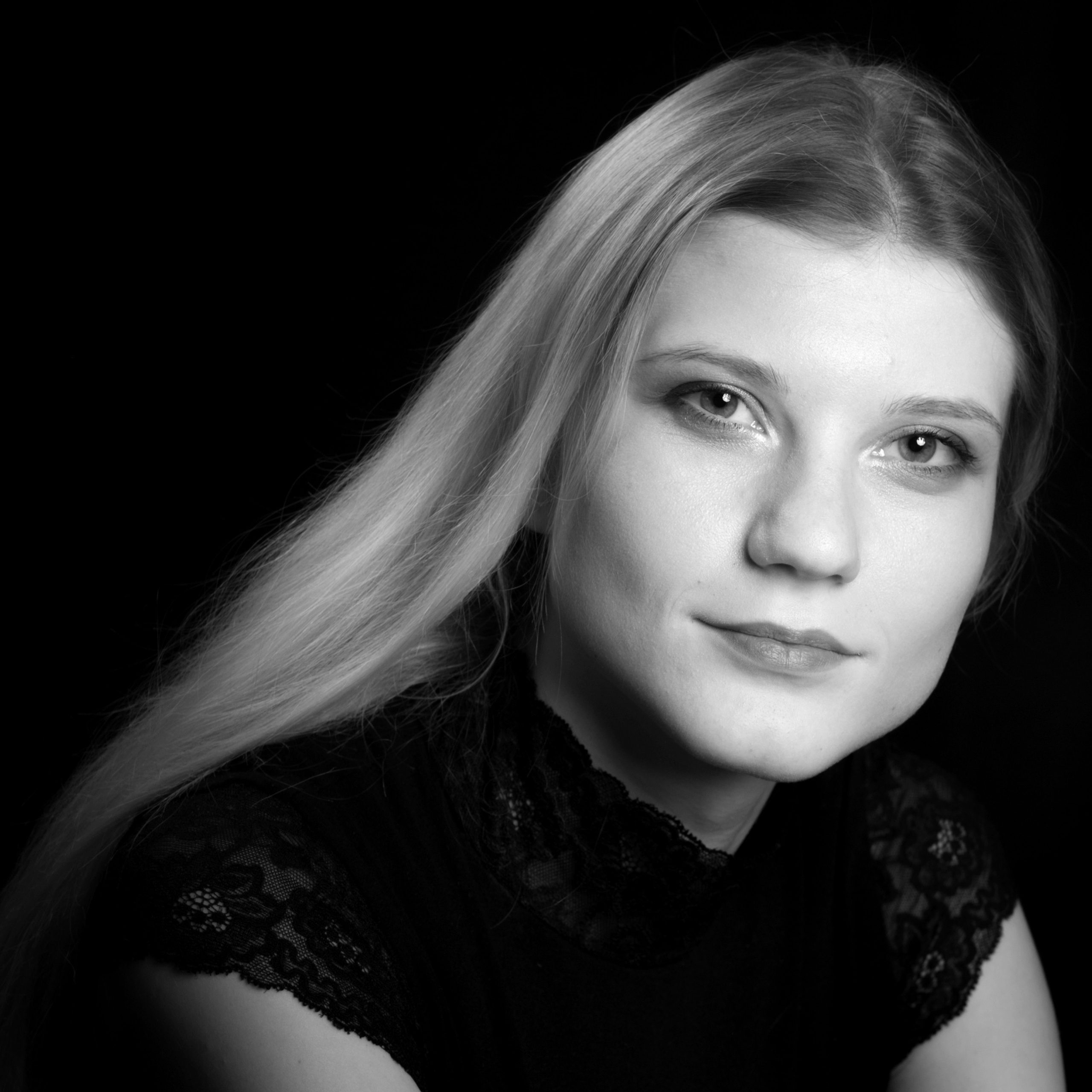 Черно-белые фотографии. Фотографы в Орле Шестопаловы Юлия и Юрий