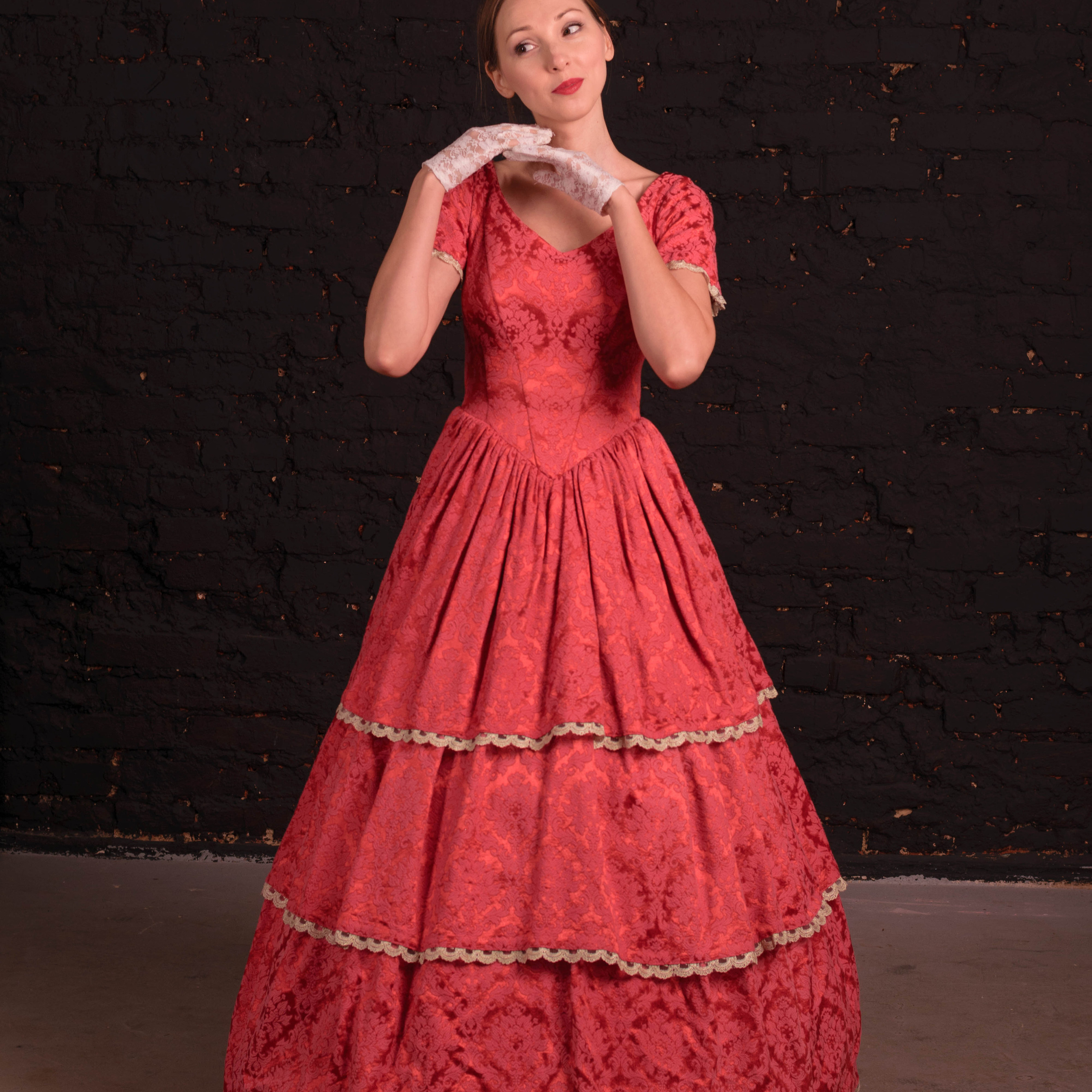 Юлия в историческом платье. Фотографы в Орле Шестопаловы Юлия и Юрий