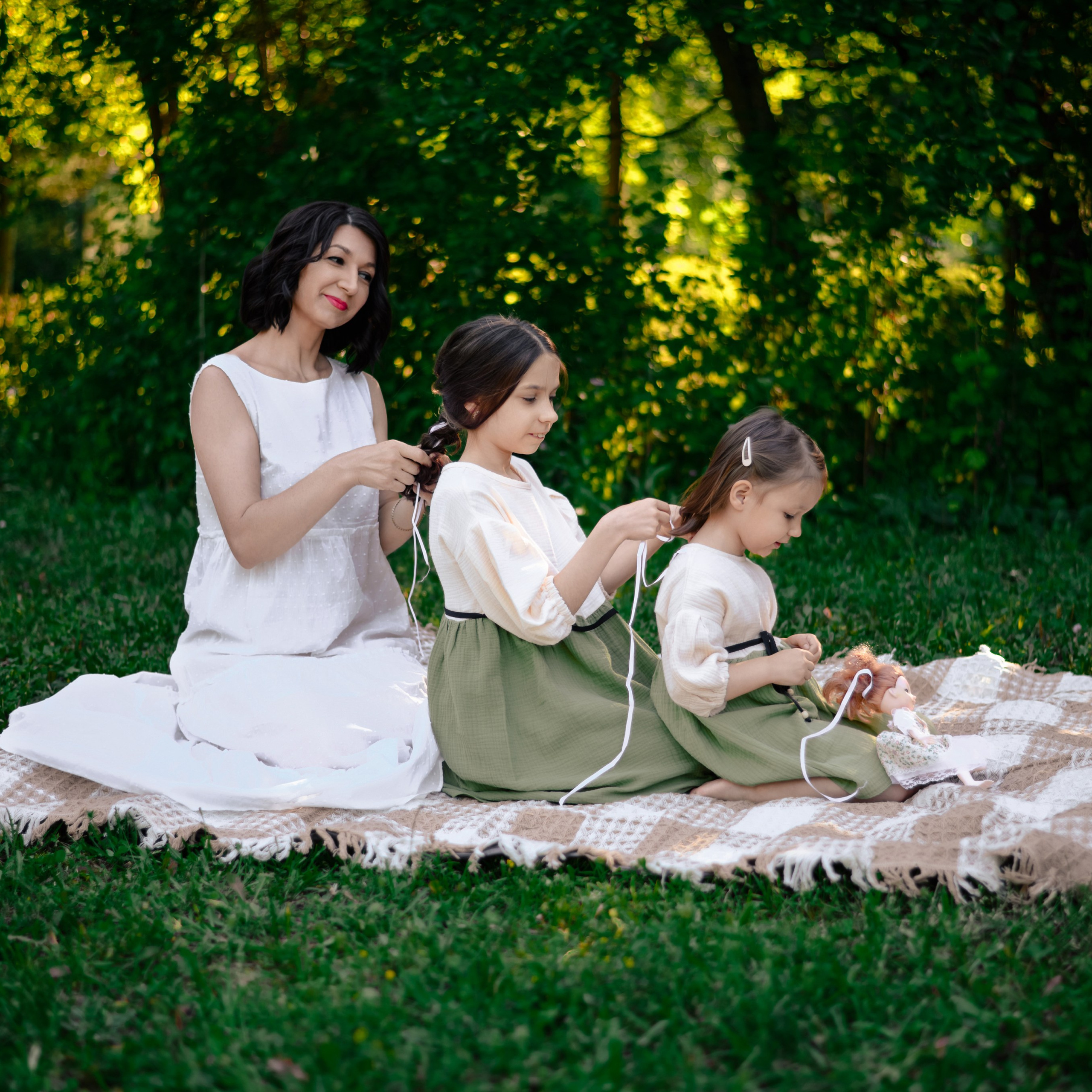 Евгения, Алексей, Маша, Иван и Ксюша. Фотографы в Орле Шестопаловы Юлия и Юрий