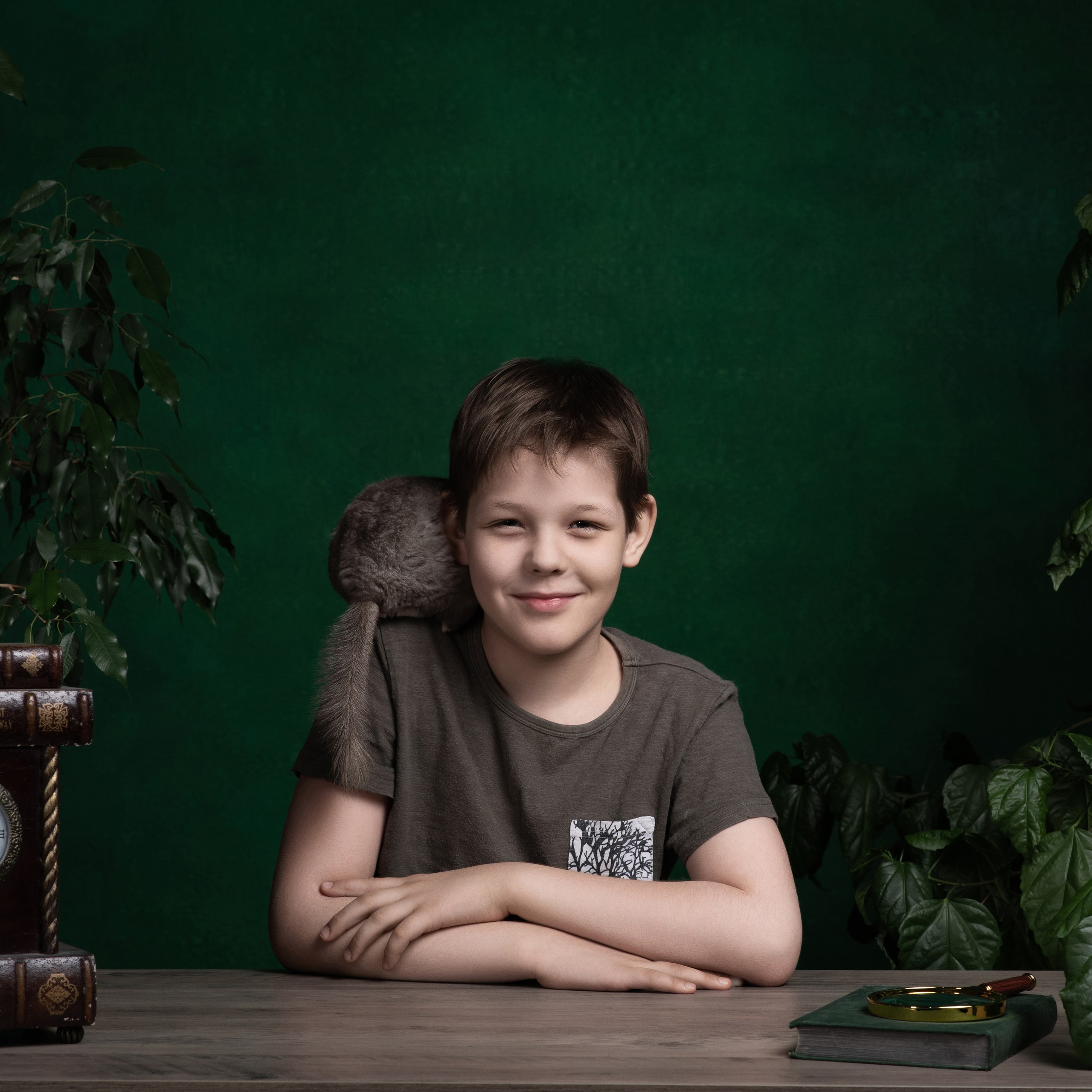 Владимир — фотосессия с шиншиллой. Фотографы в Орле Шестопаловы Юлия и Юрий