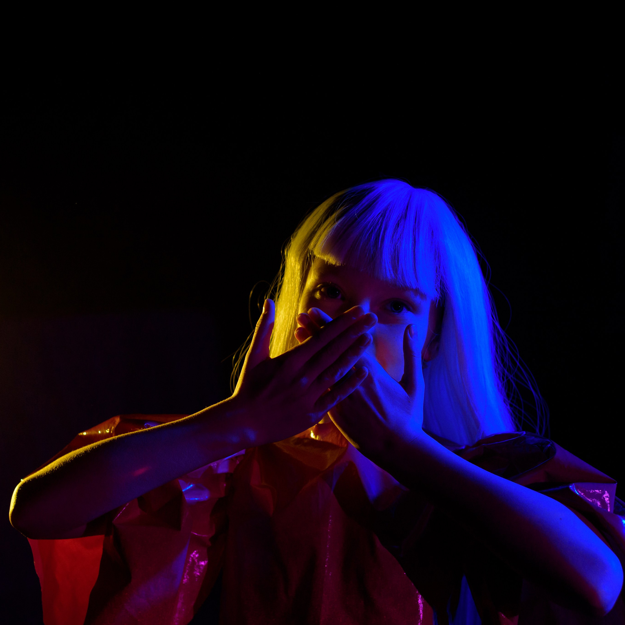 Иванна съемка с лазером. Фотографы в Орле Шестопаловы Юлия и Юрий