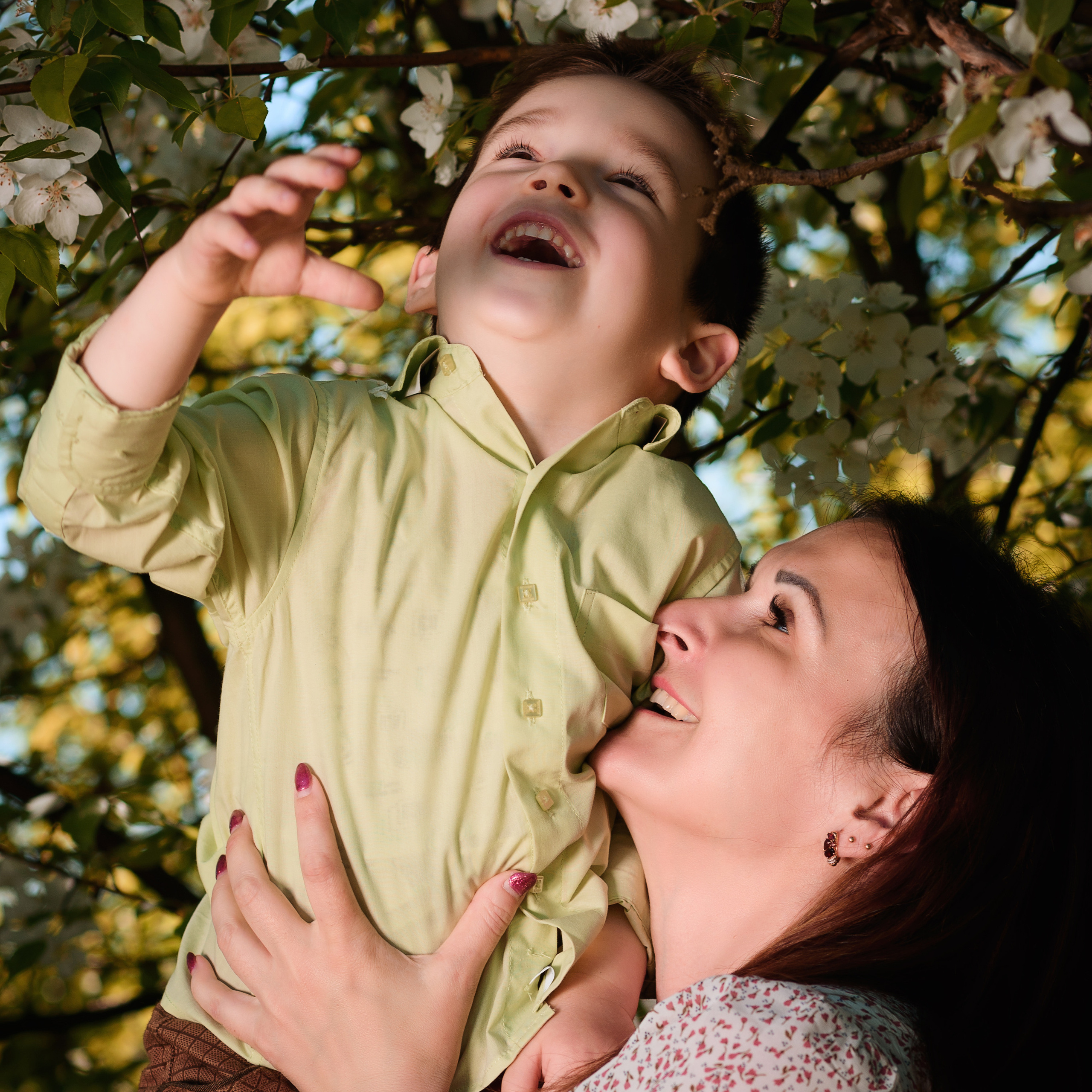 Весна ЦВЕТЕНИЕ Ольга, Ваня и Катя. Фотографы в Орле Шестопаловы Юлия и Юрий