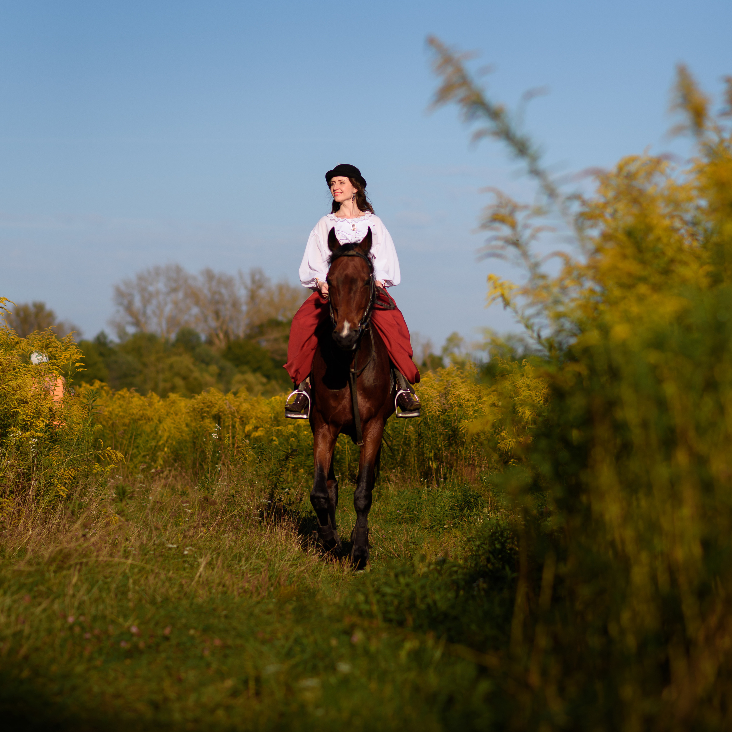 Наталья — фотосессия на конюшне. Фотографы в Орле Шестопаловы Юлия и Юрий