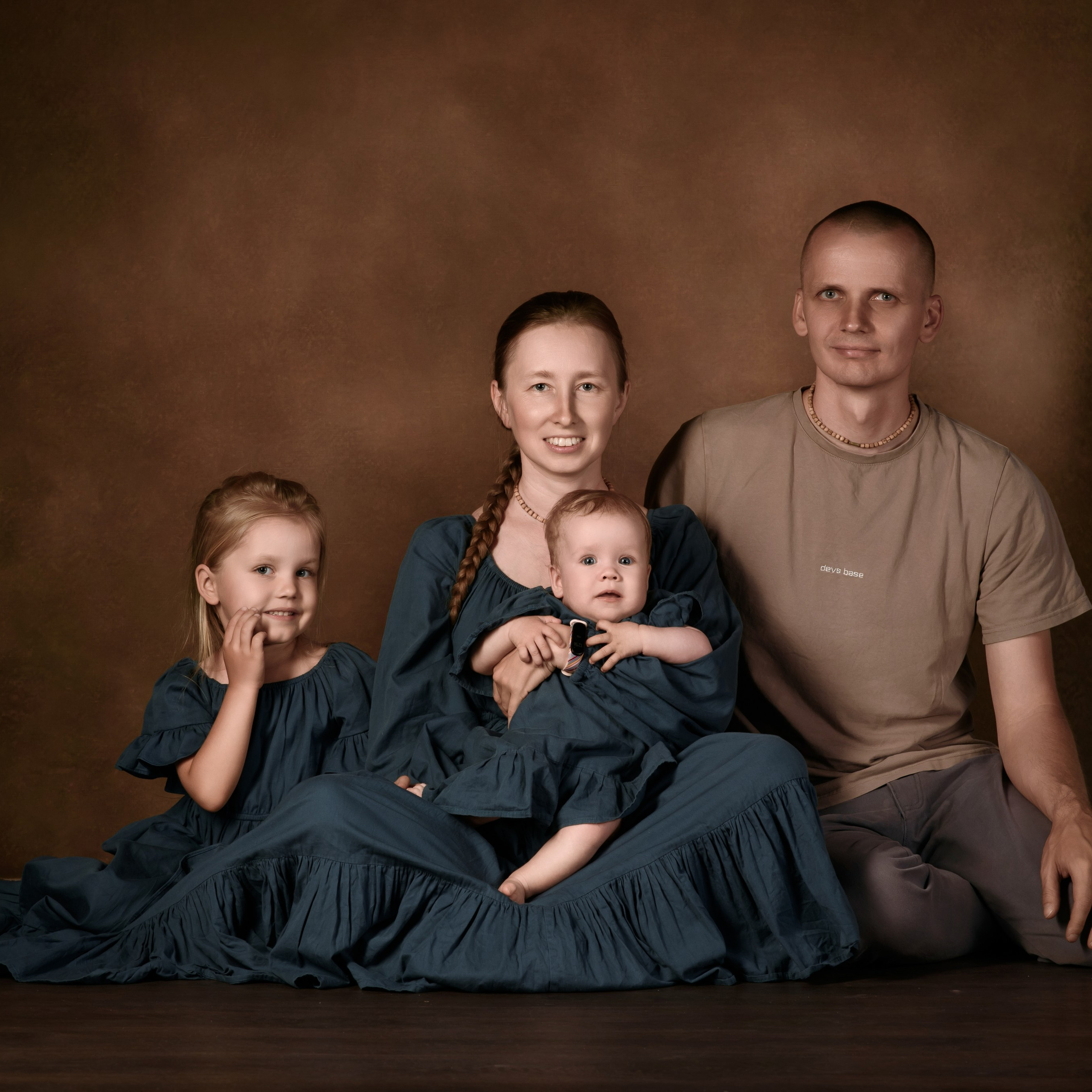 Катя, Алексей, Дана и Василиса. Фотографы в Орле Шестопаловы Юлия и Юрий