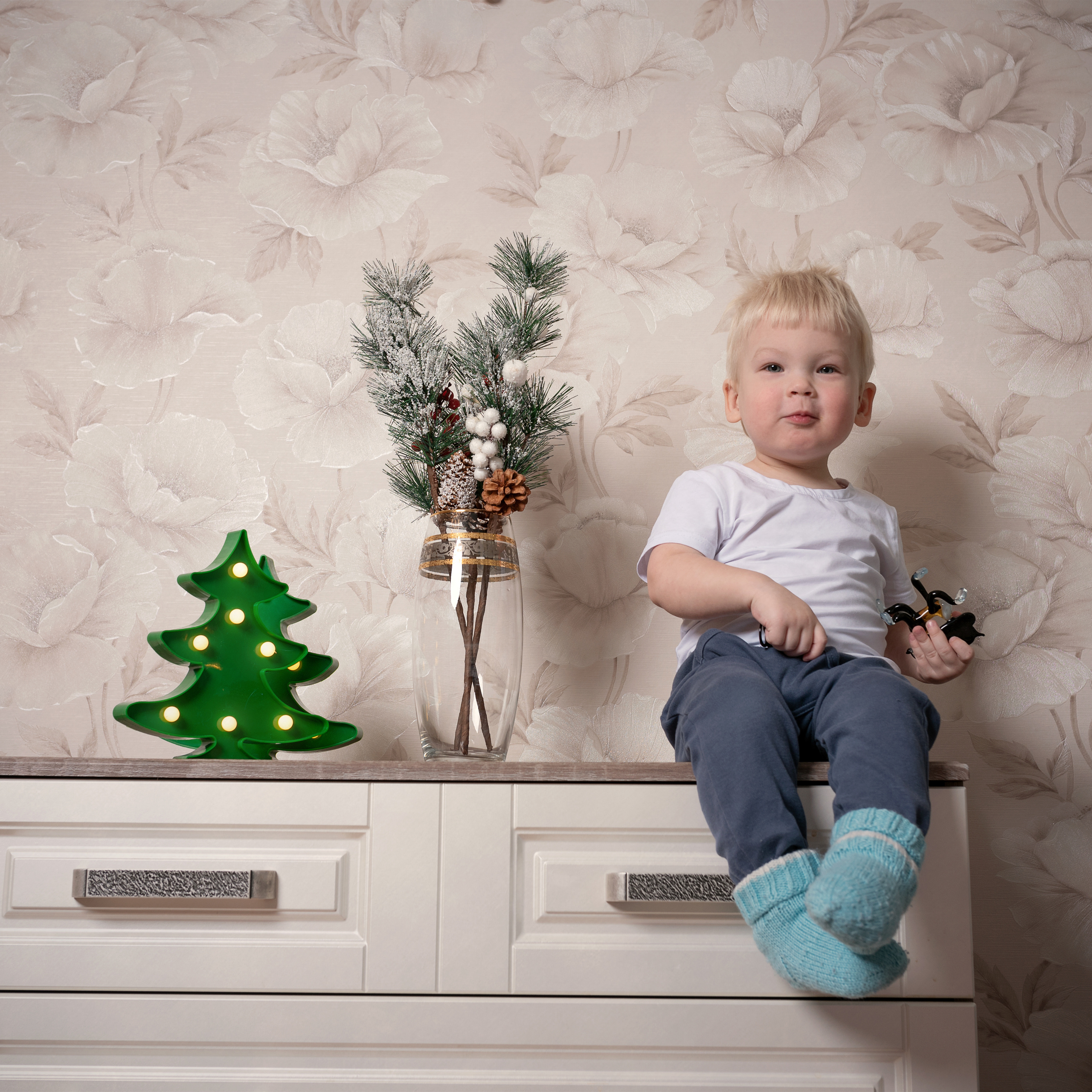 Семейная фотосессия дома и на улице. Фотографы в Орле Шестопаловы Юлия и Юрий