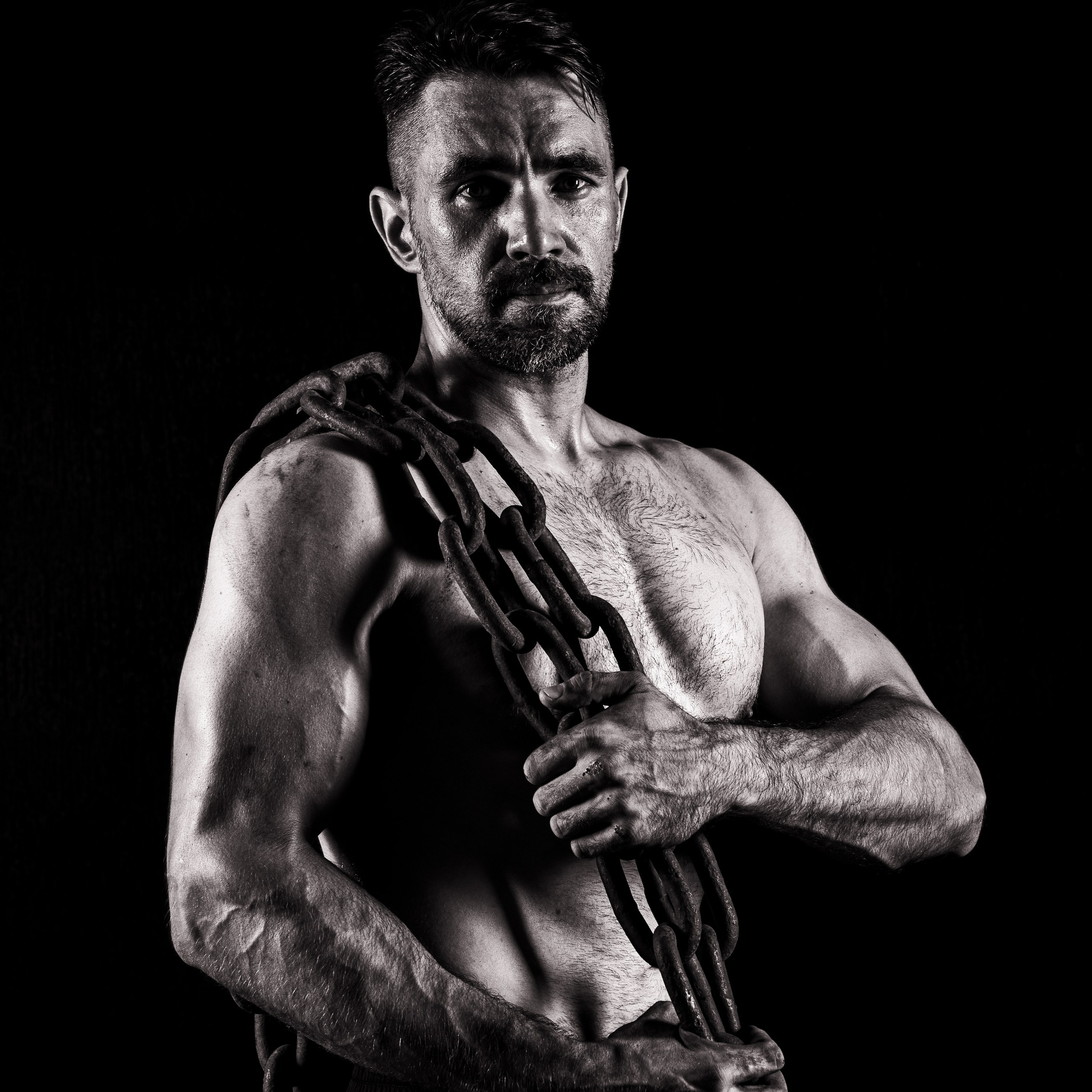 Мужской портрет. Фотографы в Орле Шестопаловы Юлия и Юрий