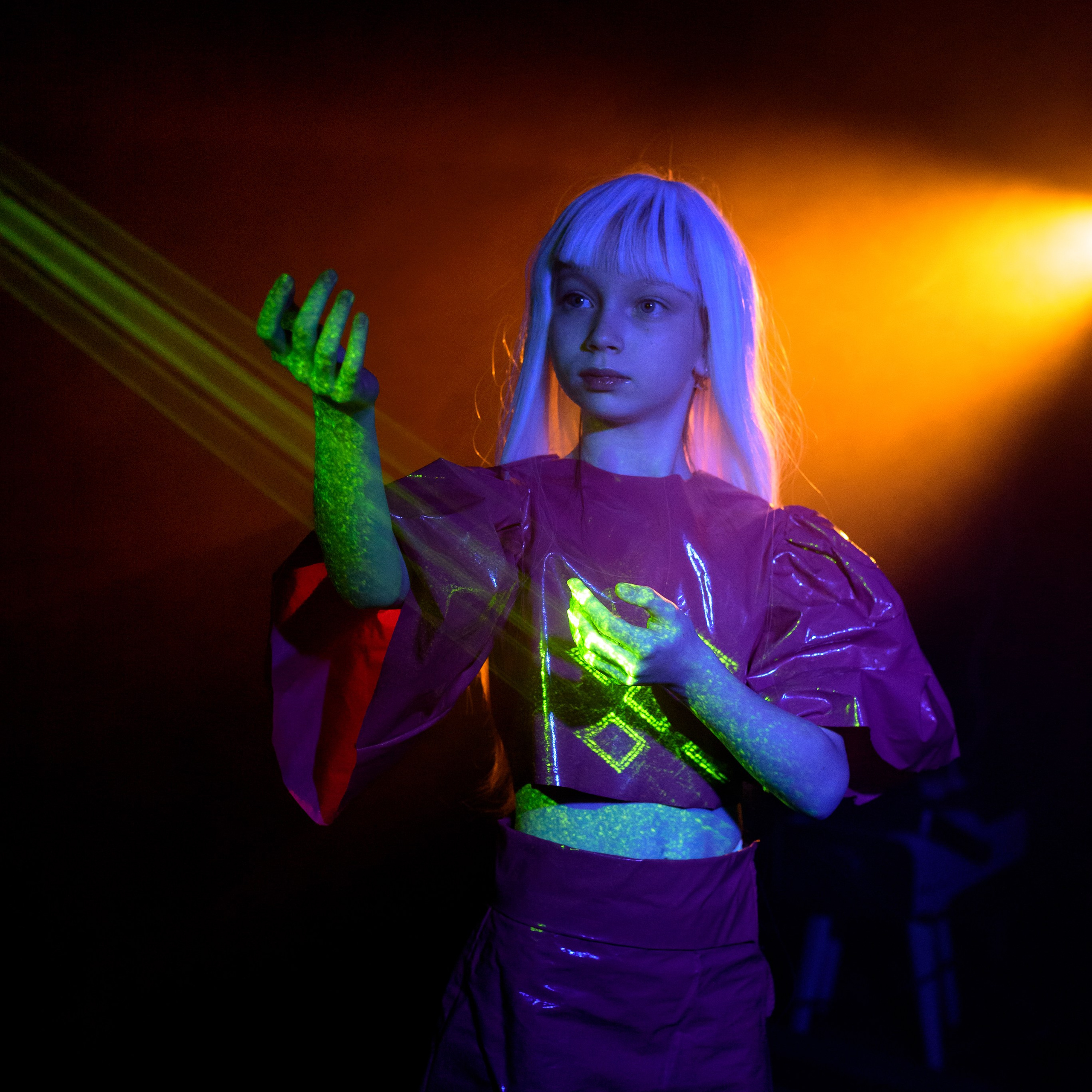 Иванна съемка с лазером. Фотографы в Орле Шестопаловы Юлия и Юрий