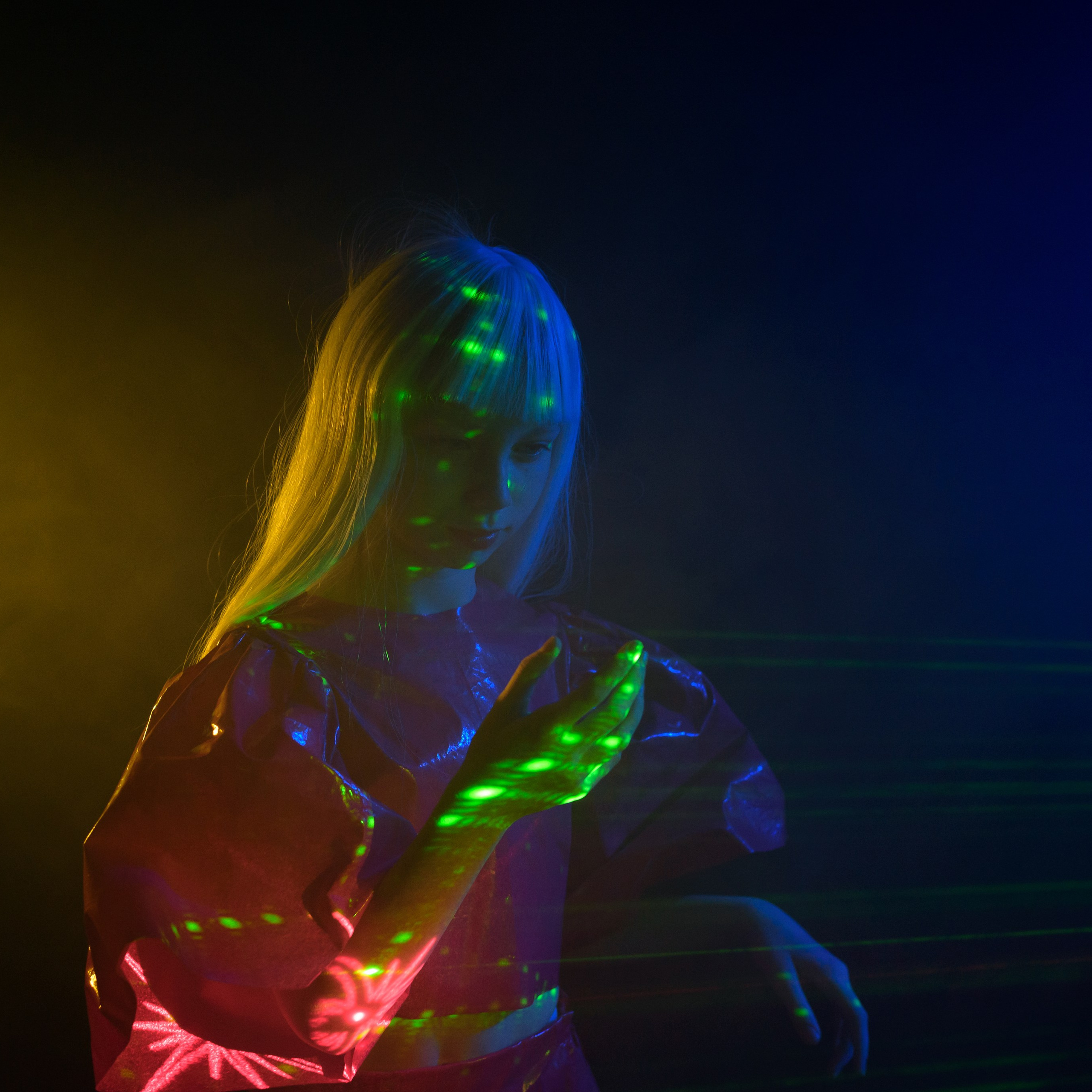 Иванна съемка с лазером. Фотографы в Орле Шестопаловы Юлия и Юрий