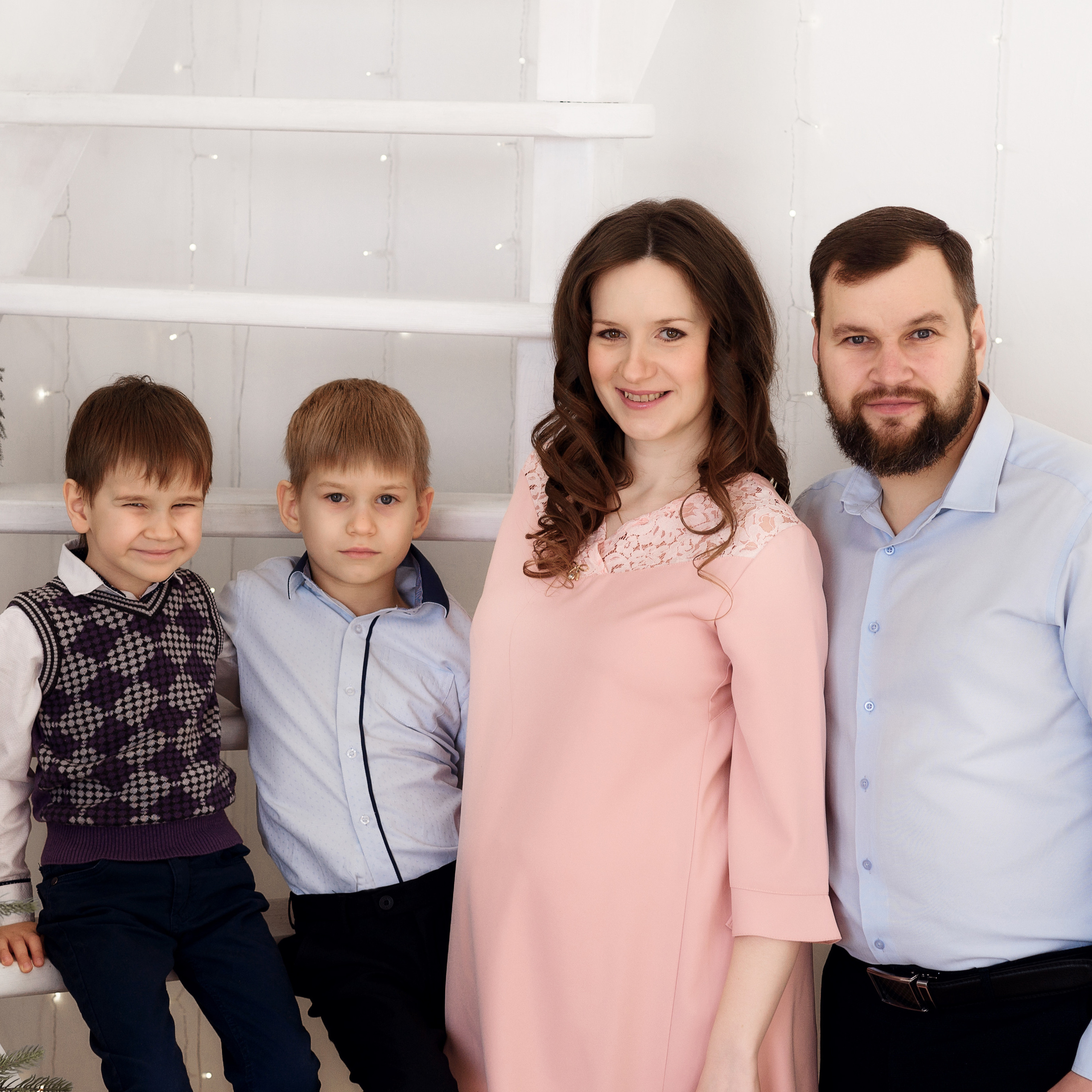 Оля, Николай, Святослав, Всеволод. Фотографы в Орле Шестопаловы Юлия и Юрий