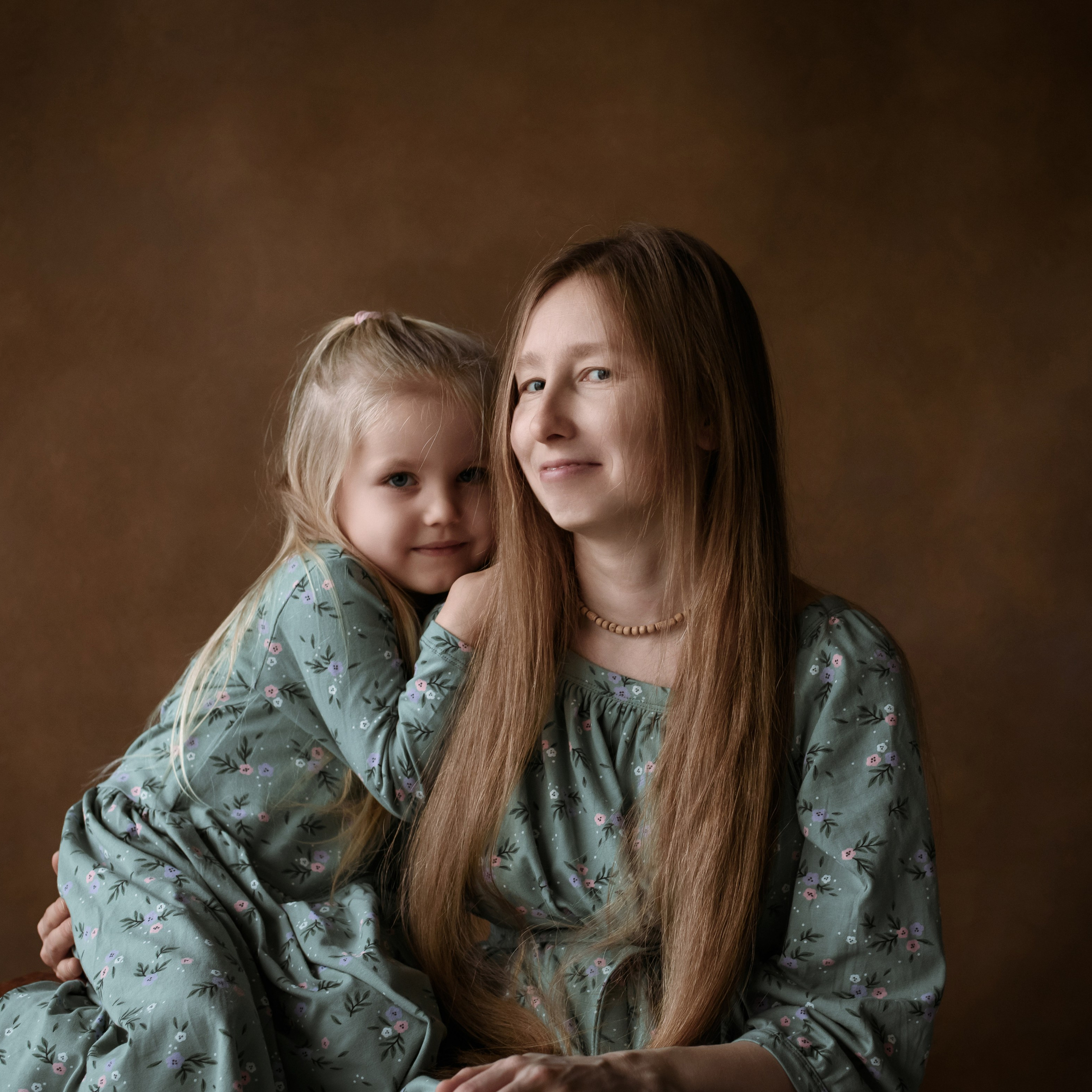 Катерина, Алексей, Василиса и Дана. Фотографы в Орле Шестопаловы Юлия и Юрий