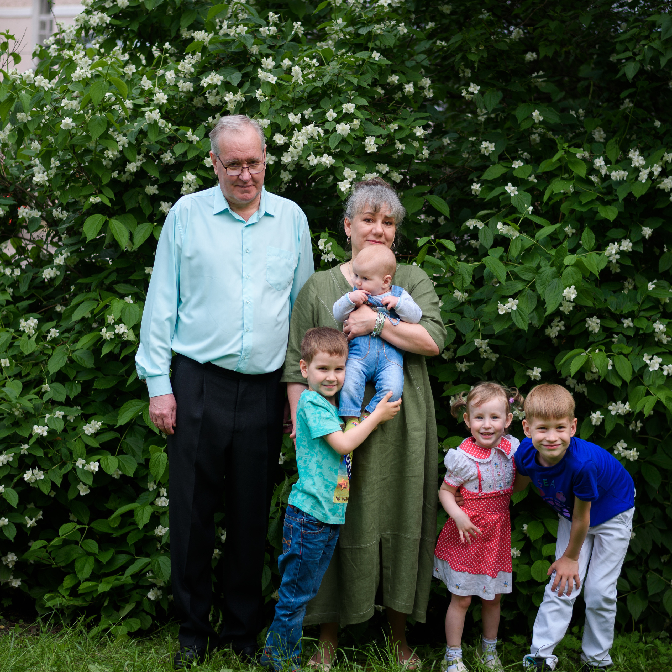 БОЛЬШАЯ семья Поплавных). Фотографы в Орле Шестопаловы Юлия и Юрий